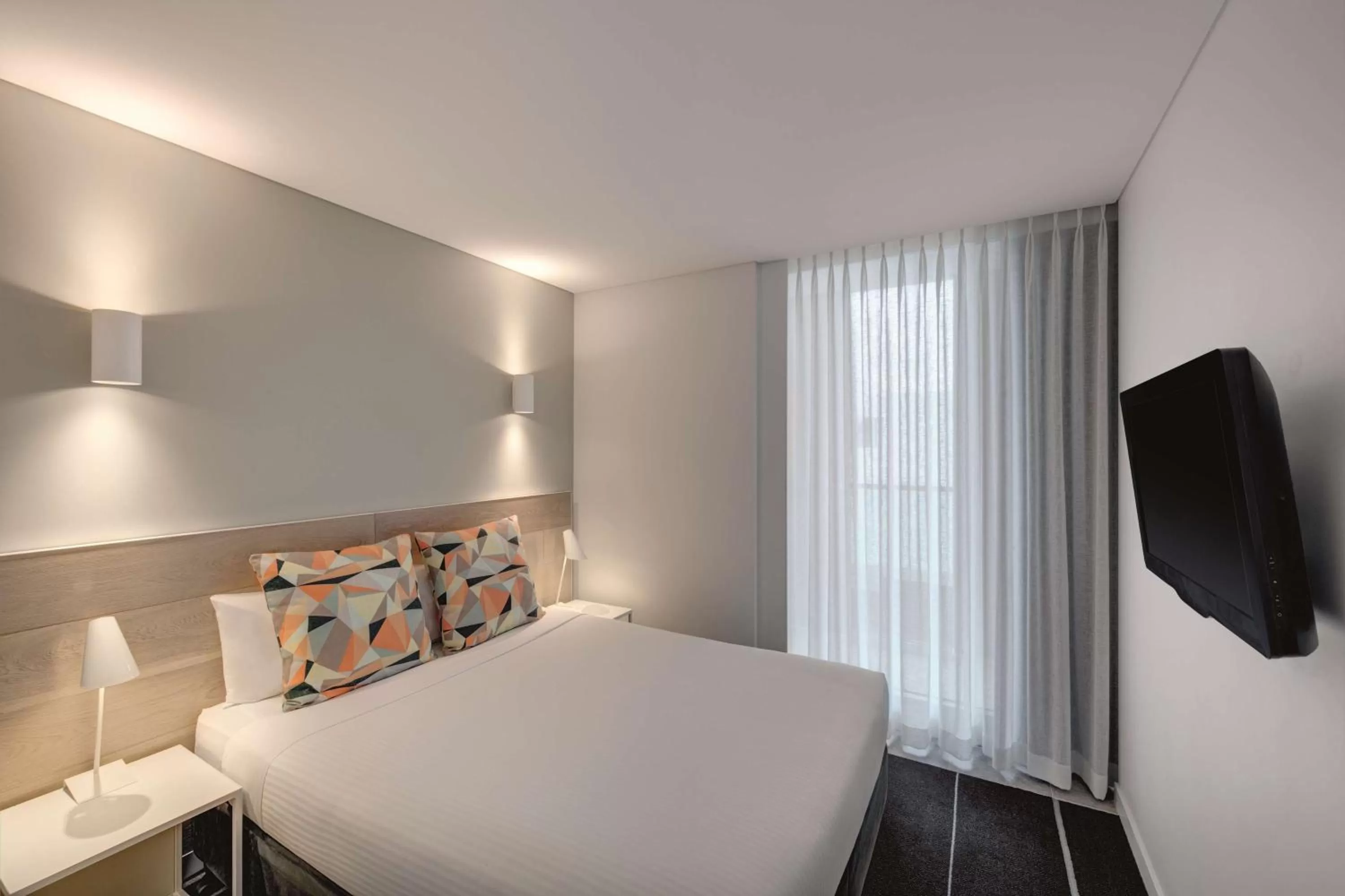 Bedroom, Bed in Adina Apartment Hotel Bondi Beach Sydney