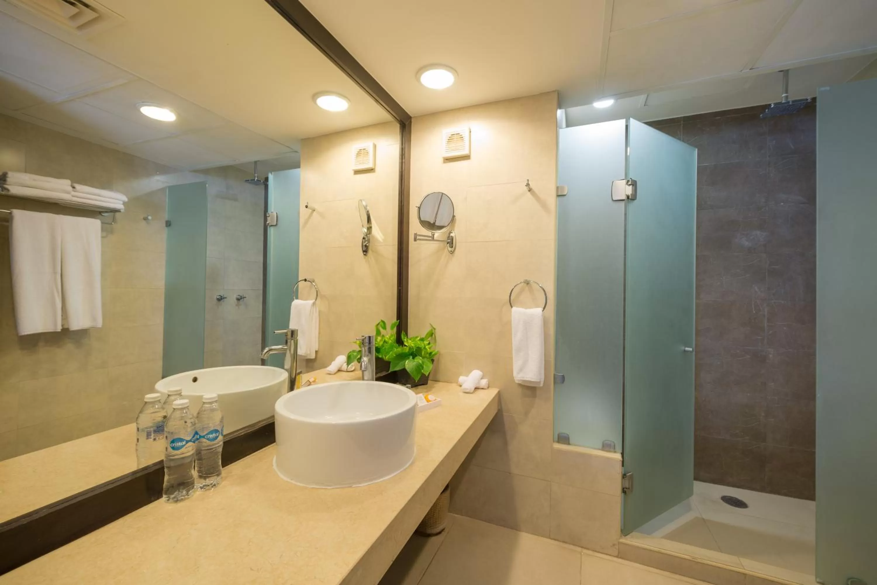 Bathroom in La Divina by Aldea Thai