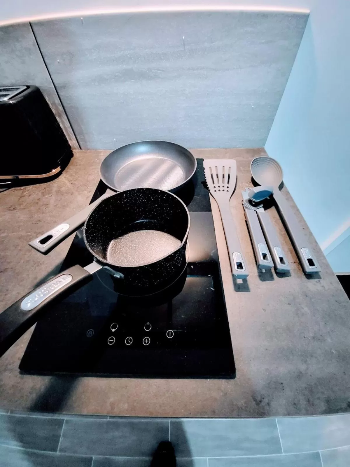 kitchen in Easy Living Nottingham - Burns Street