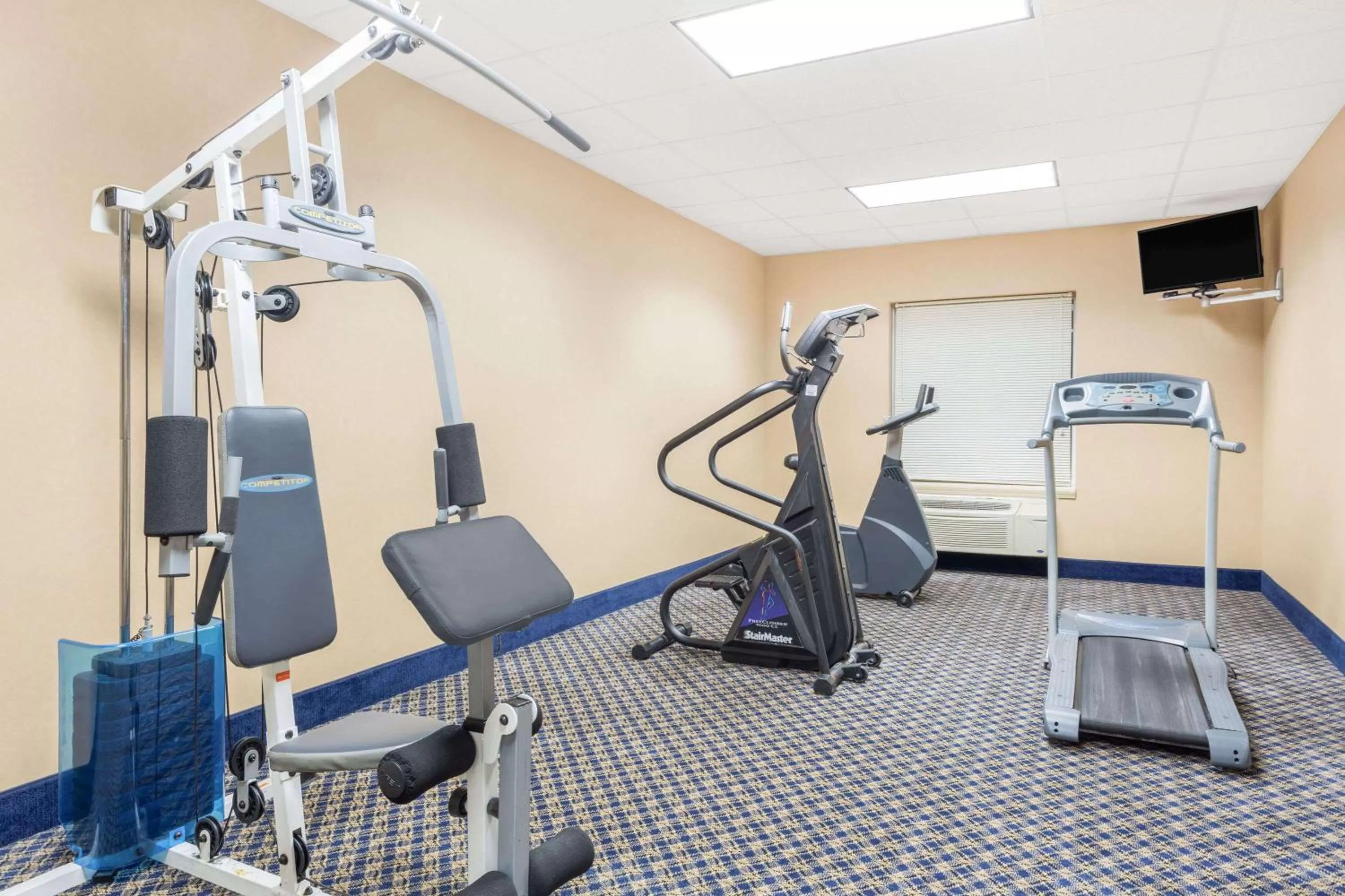 Fitness centre/facilities in Baymont by Wyndham Cartersville