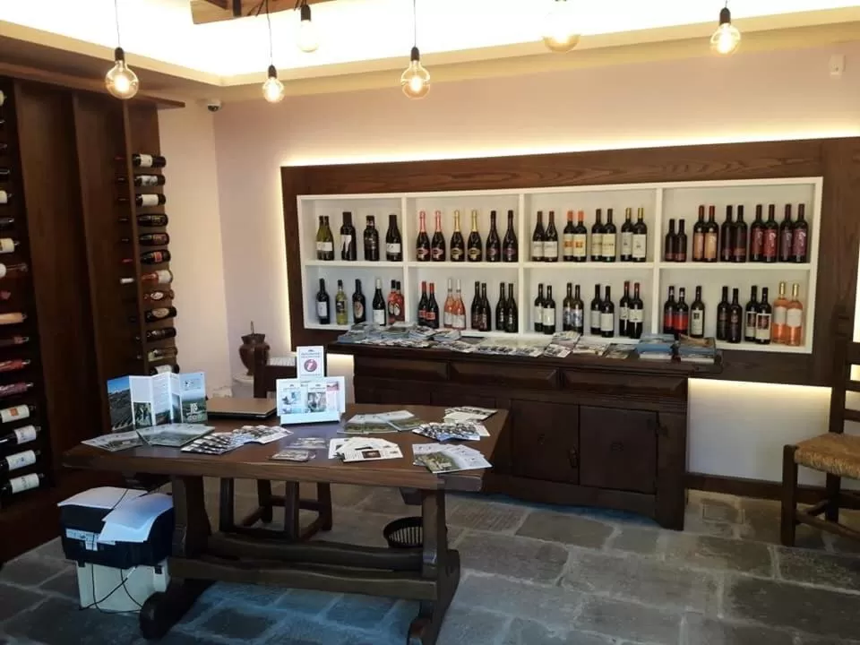 Restaurant/places to eat in Antica Locanda San Leonardo 1554