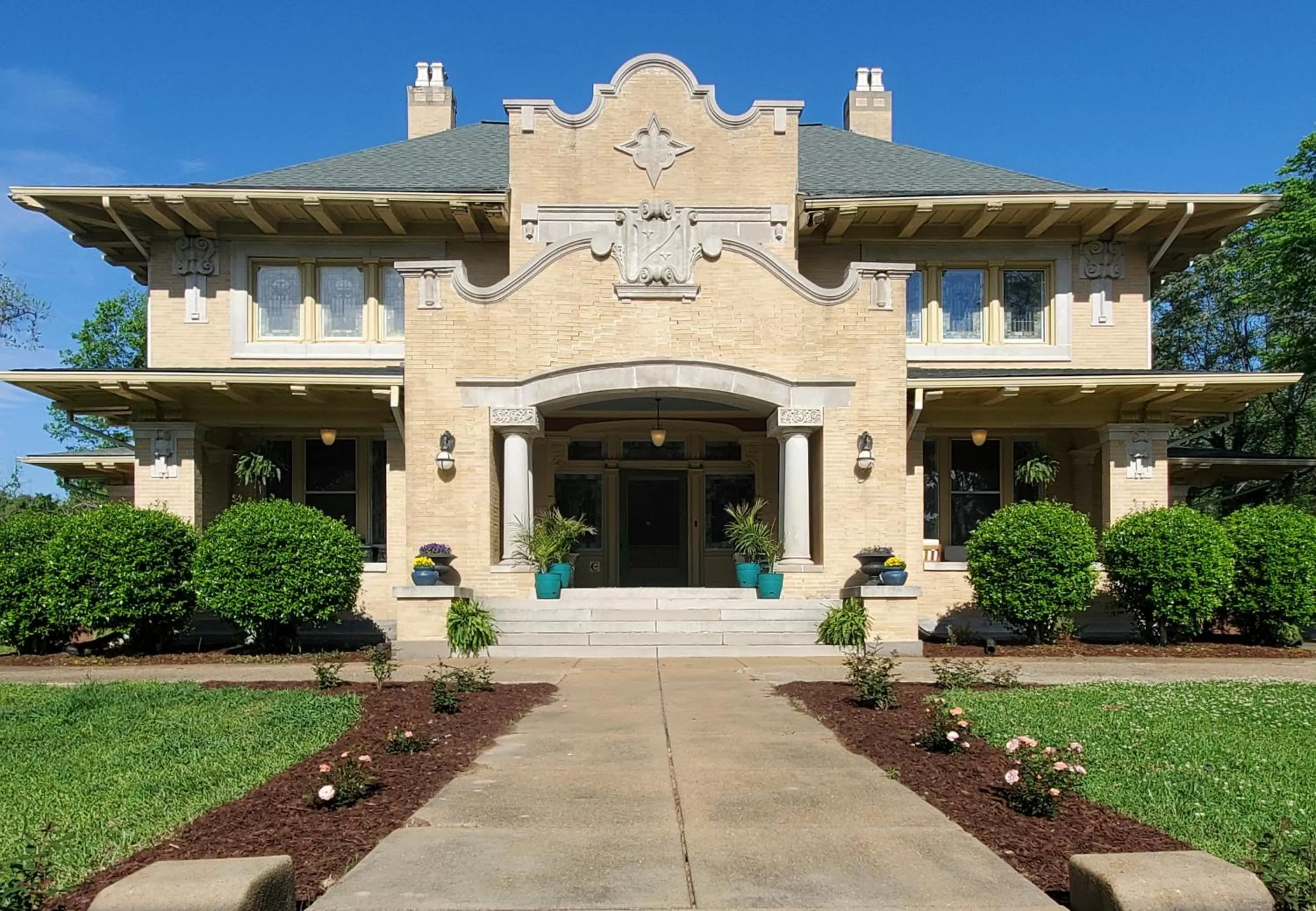 Property building in Oak Hall Bed and Breakfast