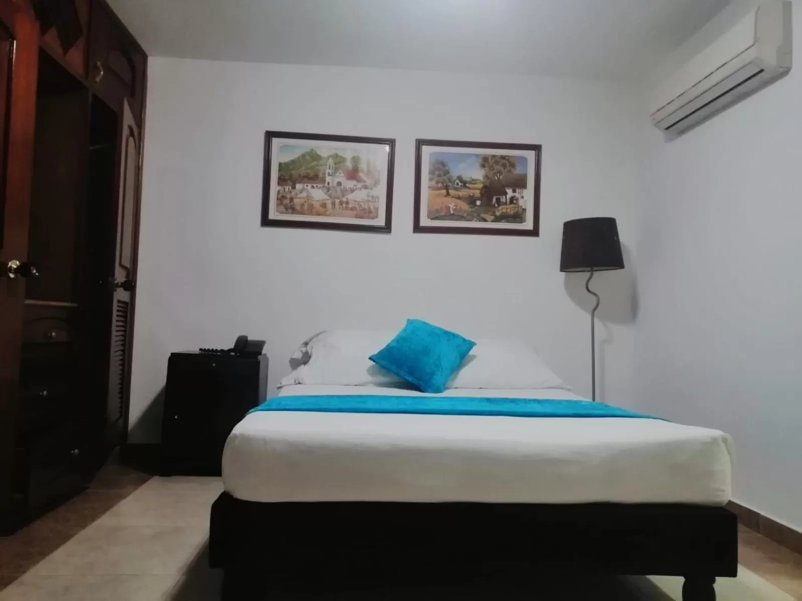 Bed in Gran Hotel Cali