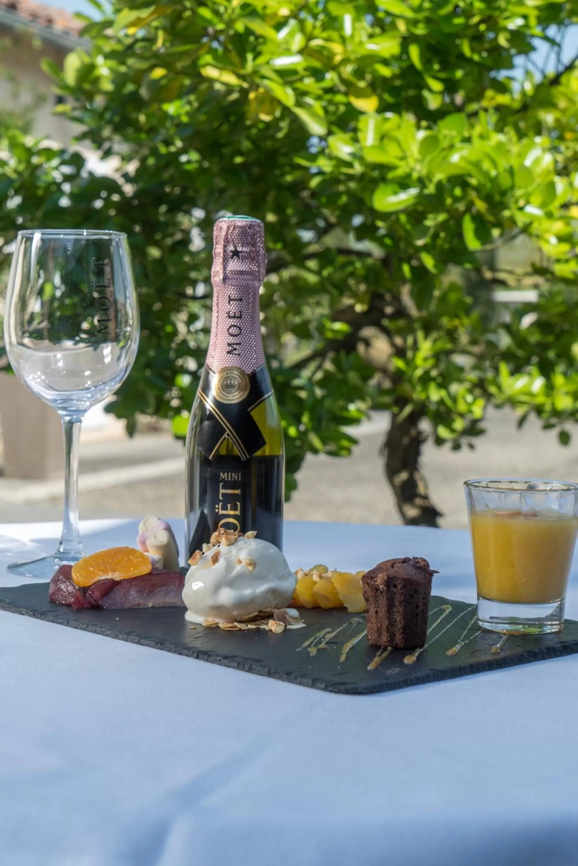 Food close-up in Best Western Plus Le Canard sur le Toit