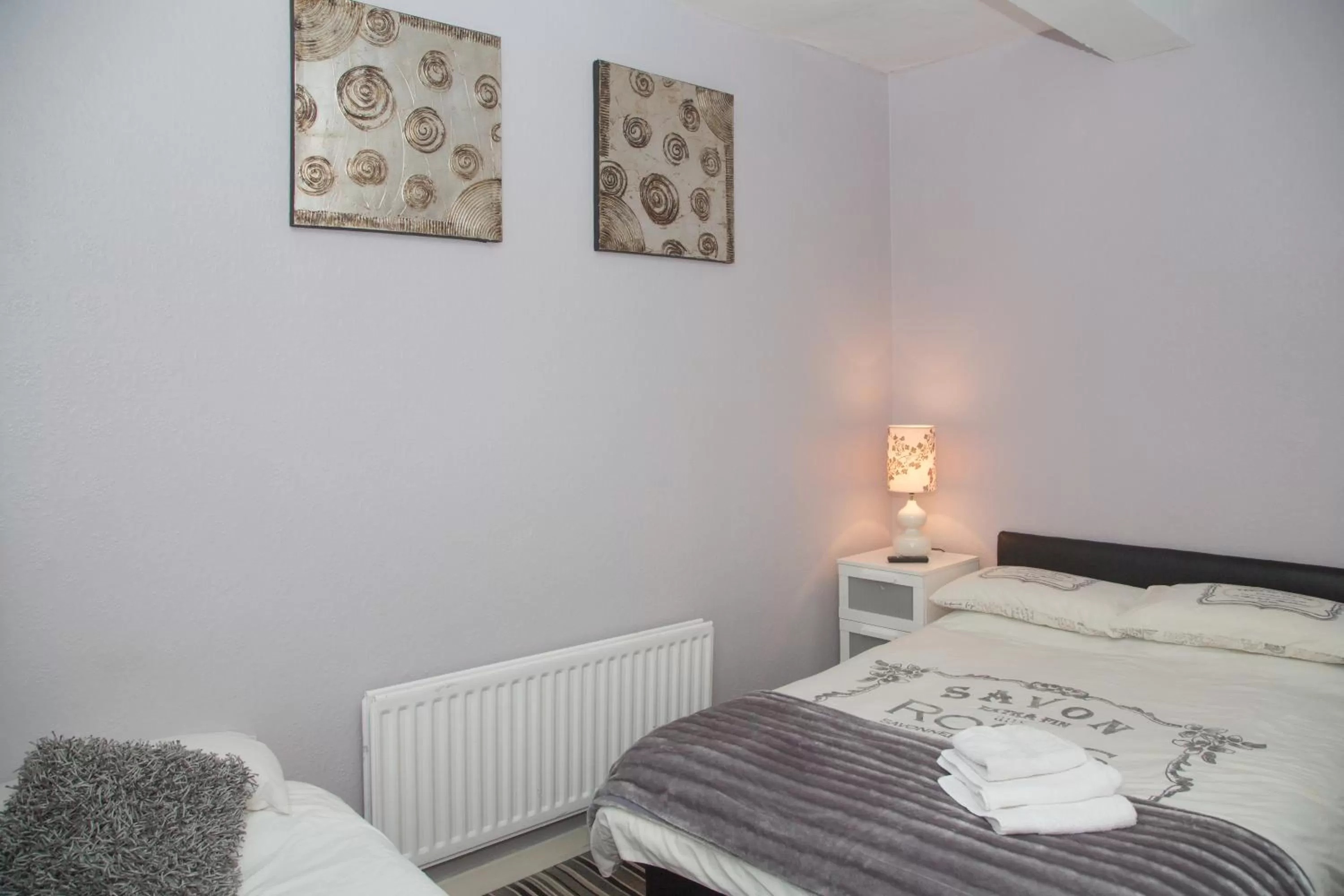 Bed in Anglesey Arms