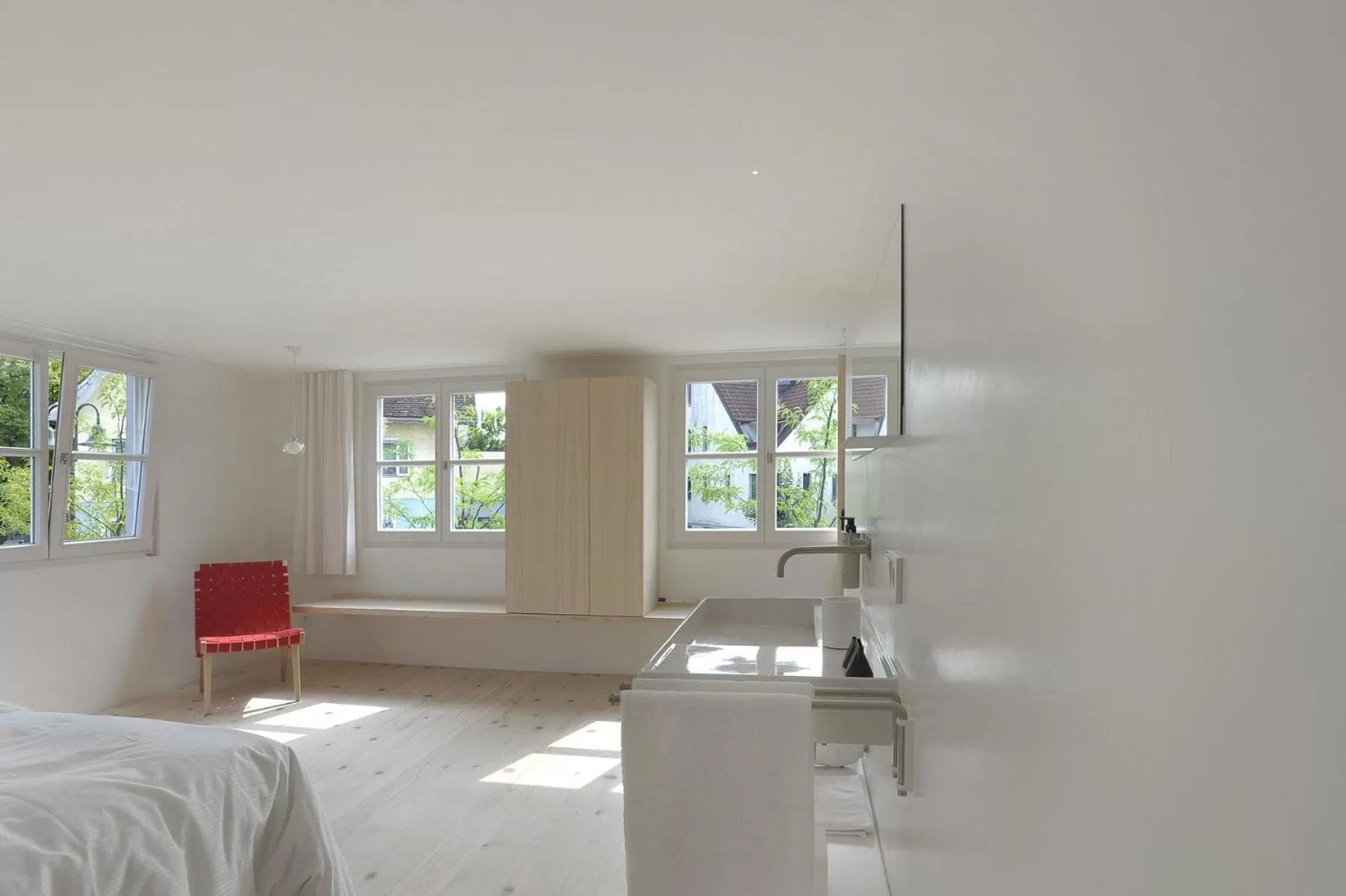 Photo of the whole room, Bed in BAR10ZIMMER