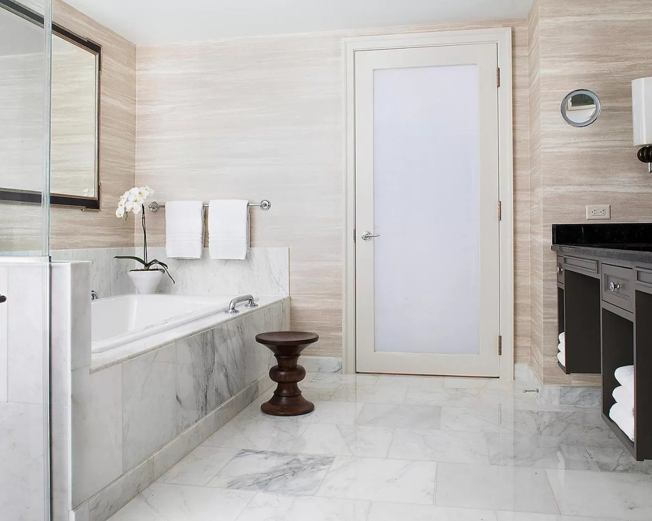 Shower in Four Seasons Boston