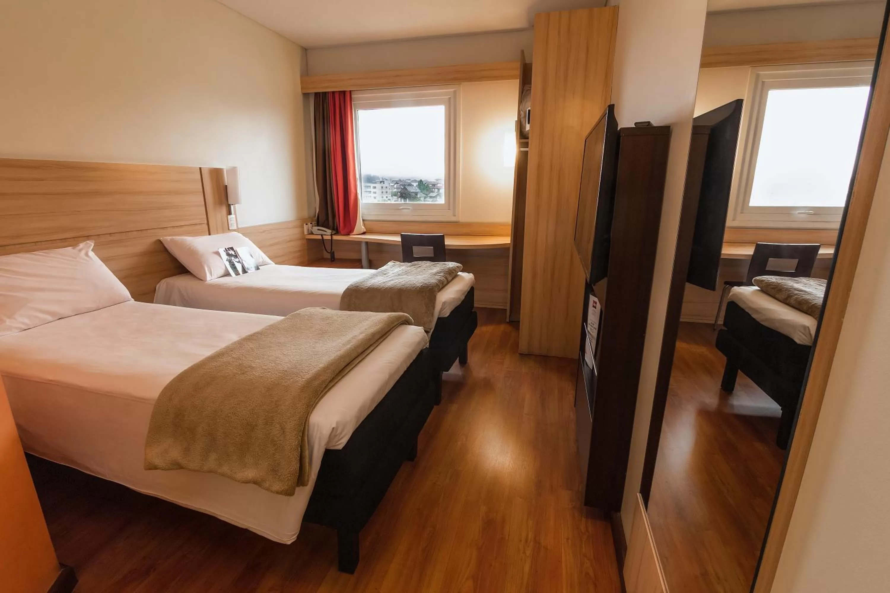 Photo of the whole room, Bed in ibis Concepcion