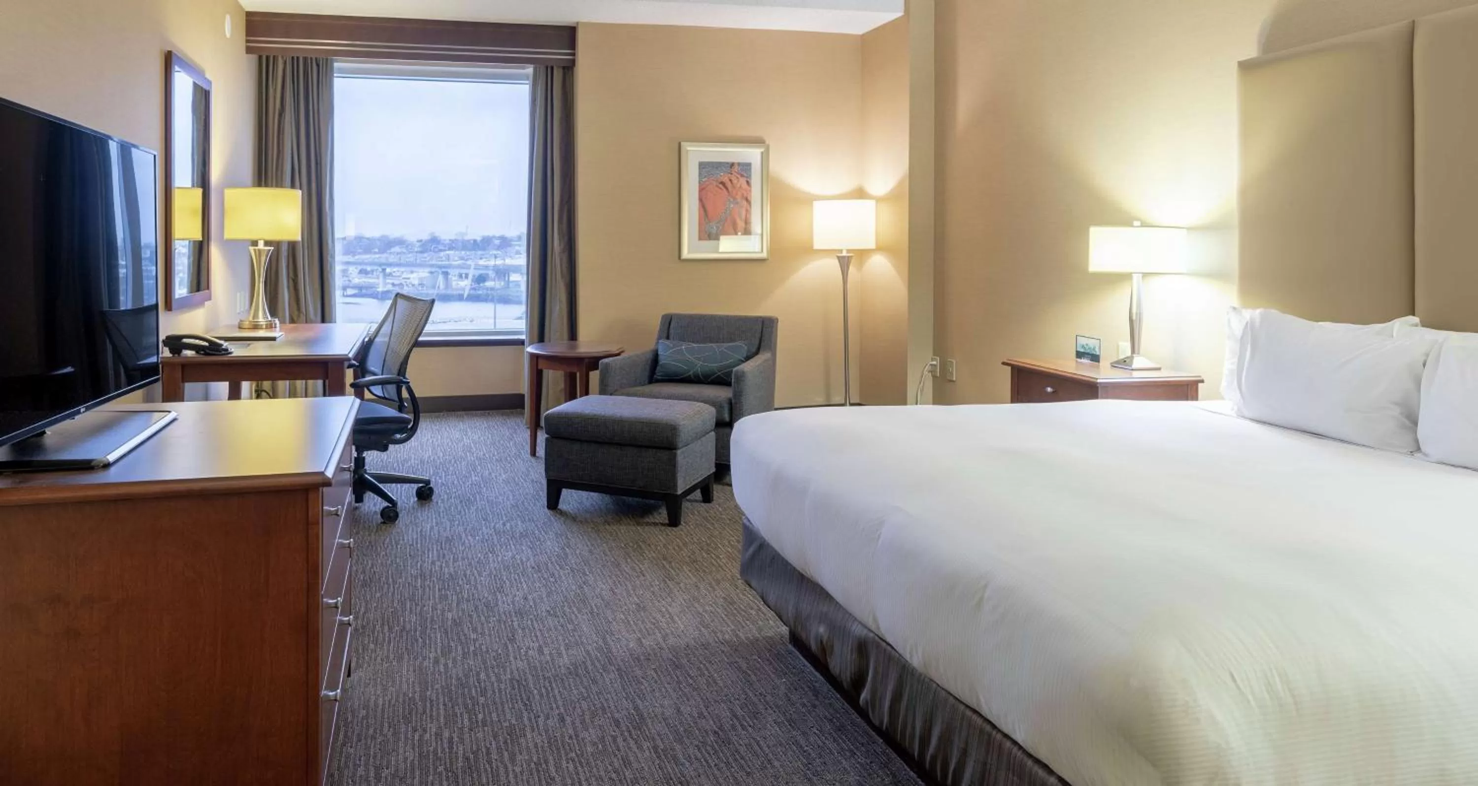 Bedroom, Bed in Hilton Saint John