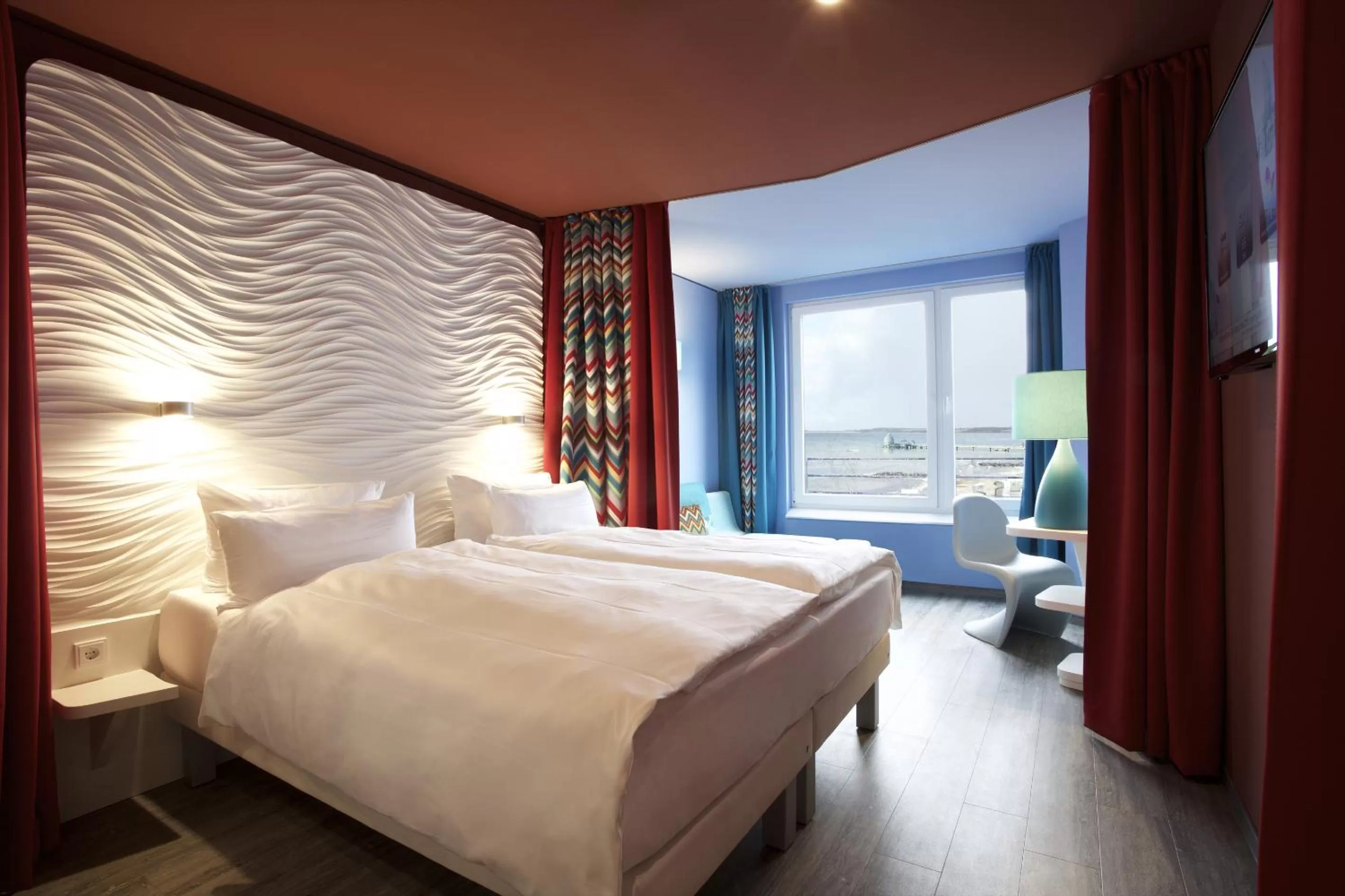 Bedroom, Bed in aja Grömitz