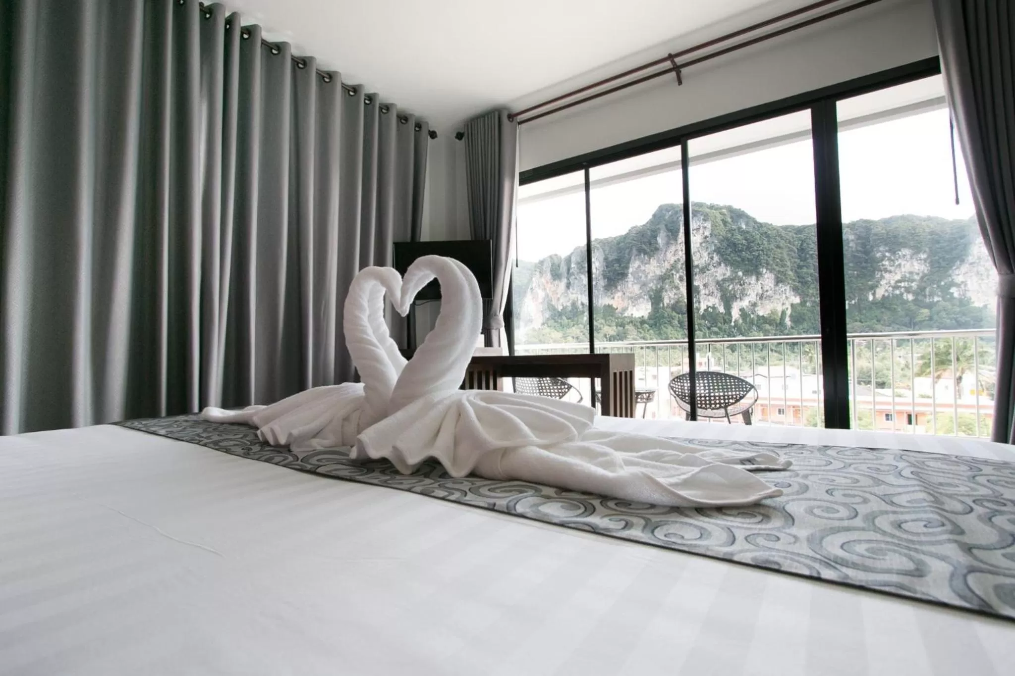 Bed in Aonang Sea Valley Resort