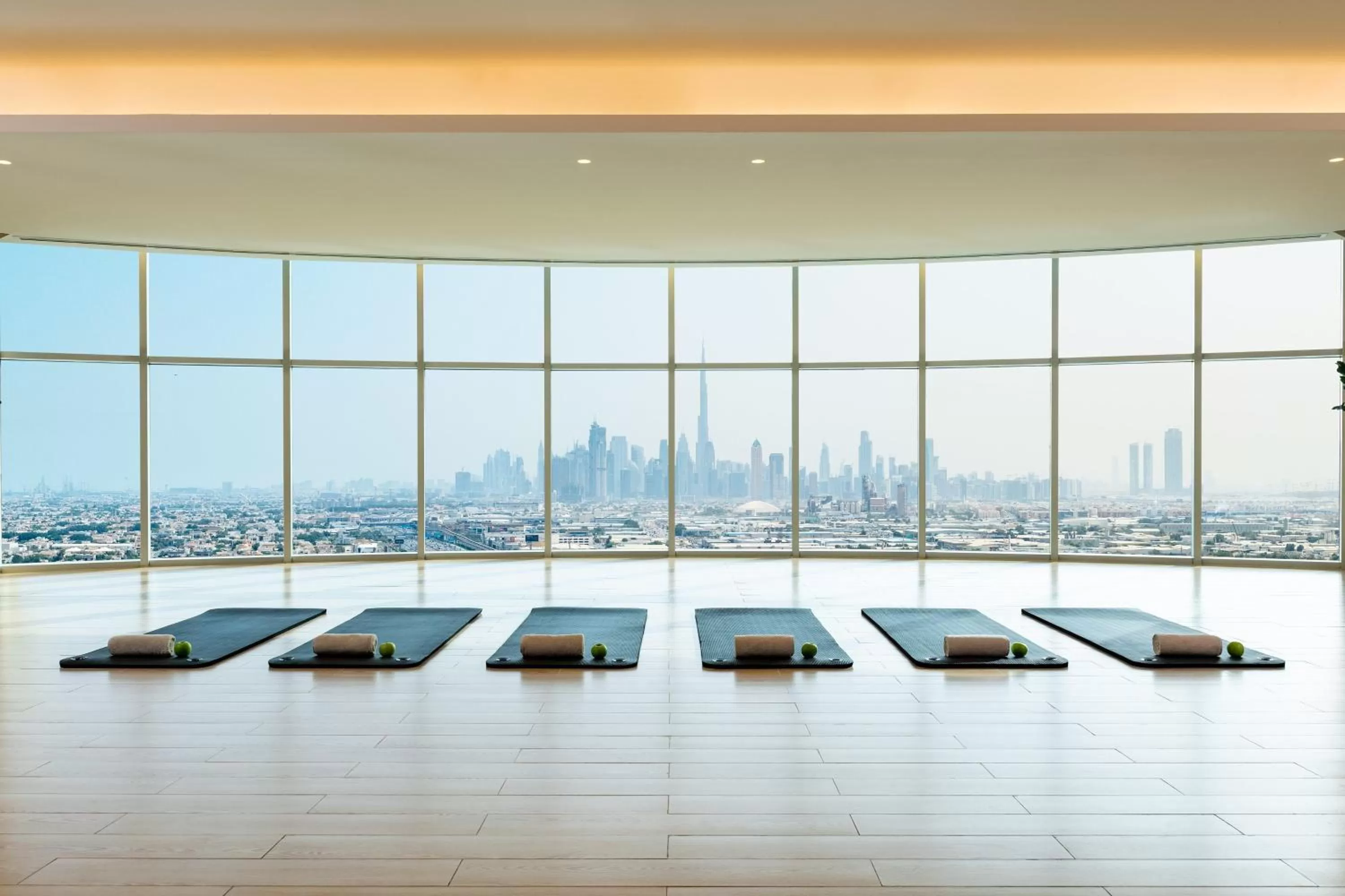 Lounge or bar in Sheraton Mall of the Emirates Hotel, Dubai