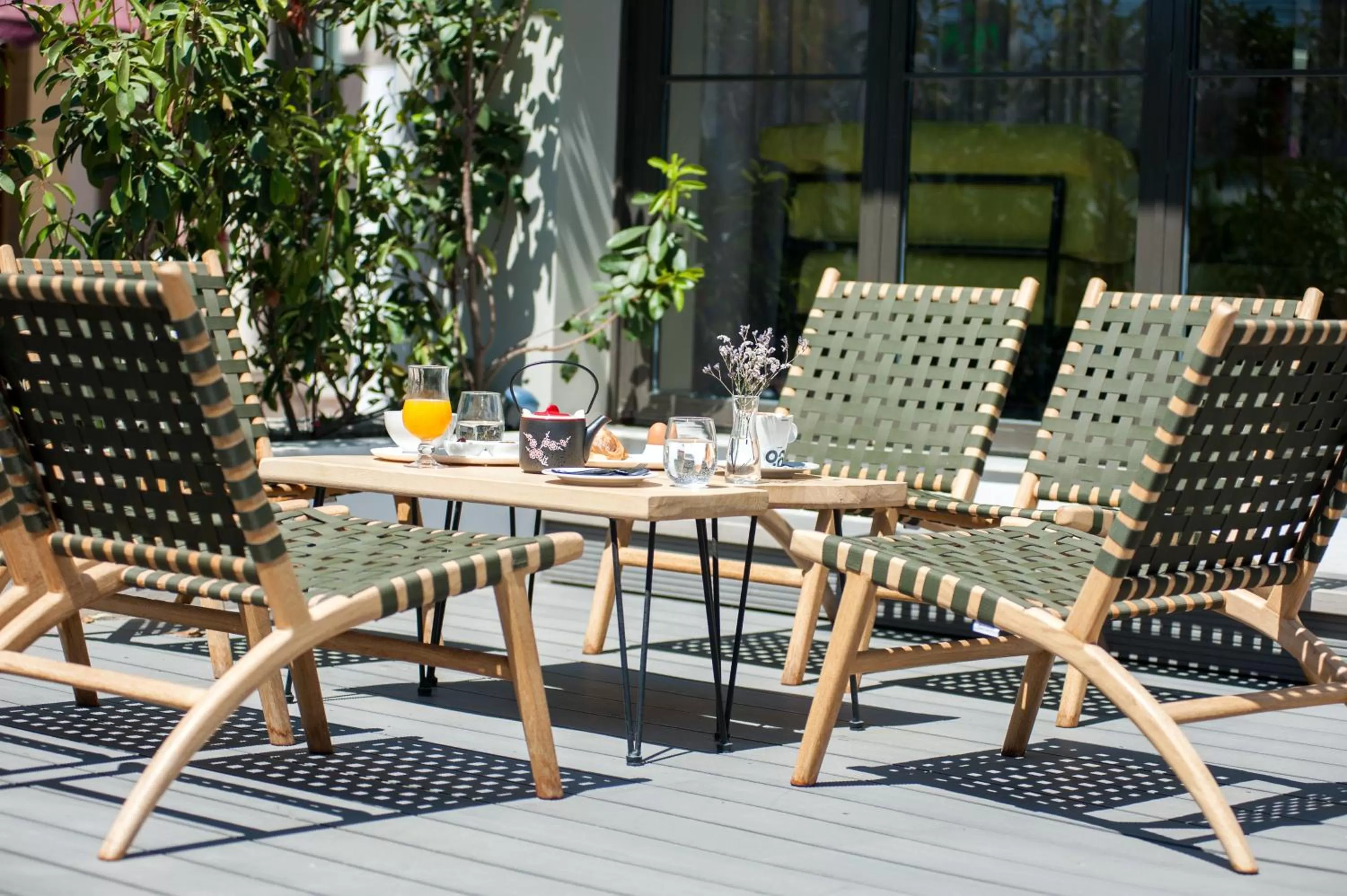 Patio in Seasabelle Hotel near Athens Airport