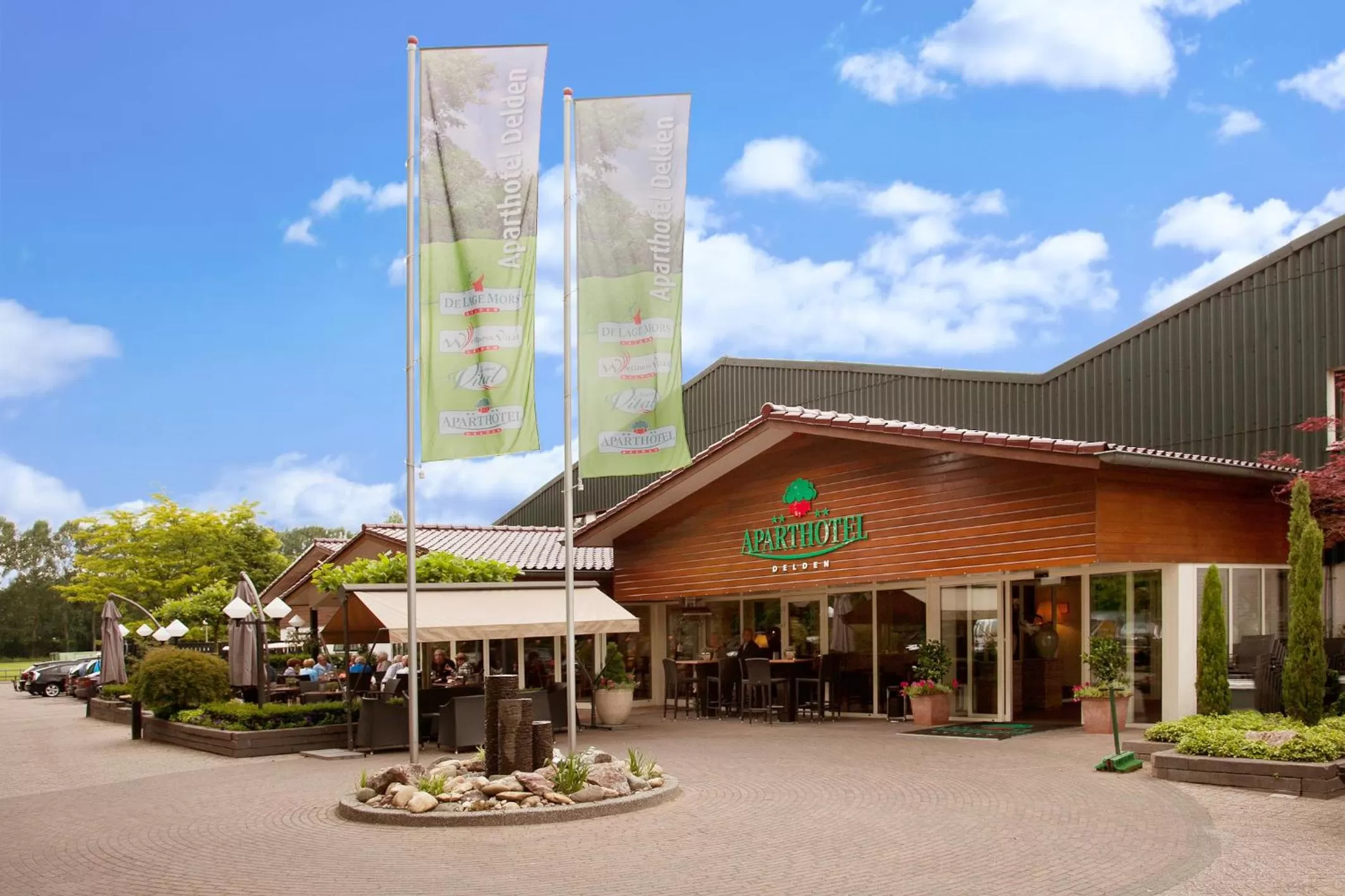 Facade/entrance in Aparthotel Delden