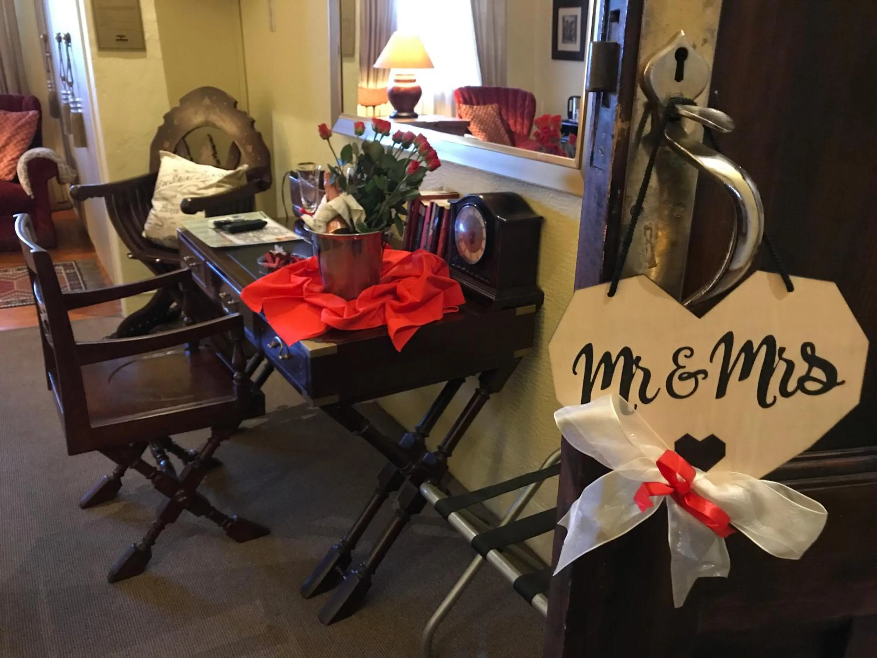 Decorative detail in Riverside Guest Lodge