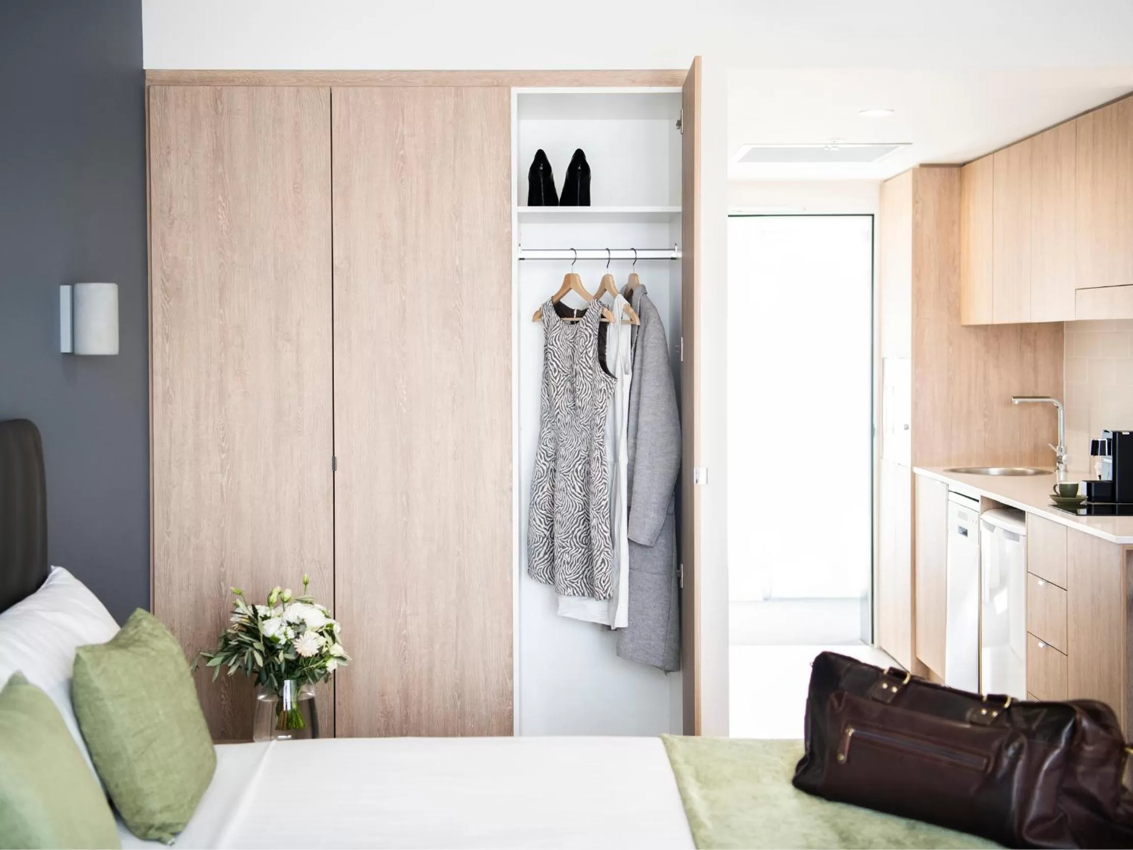 Bedroom, Bed in Abode Kingston