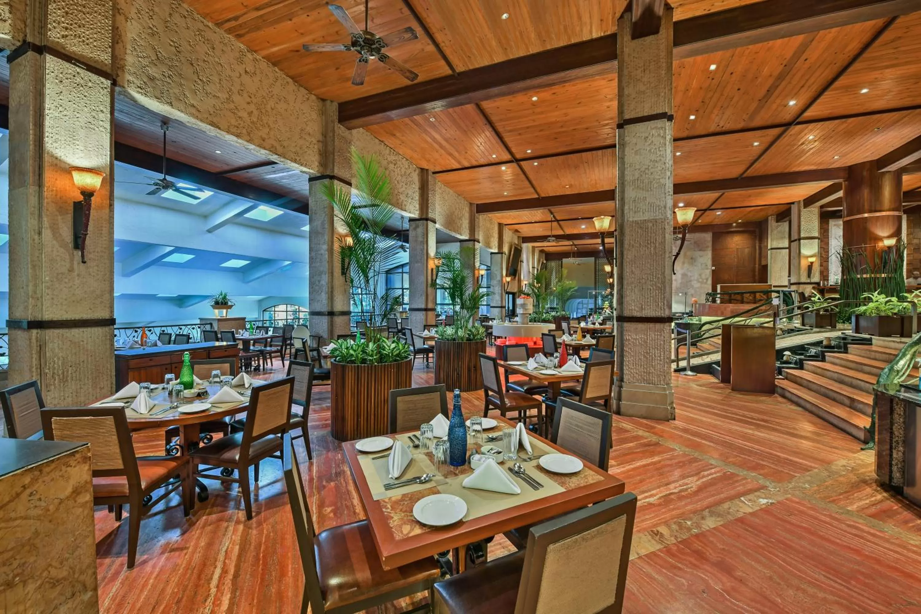 Dining area in Fariyas Resort Lonavala