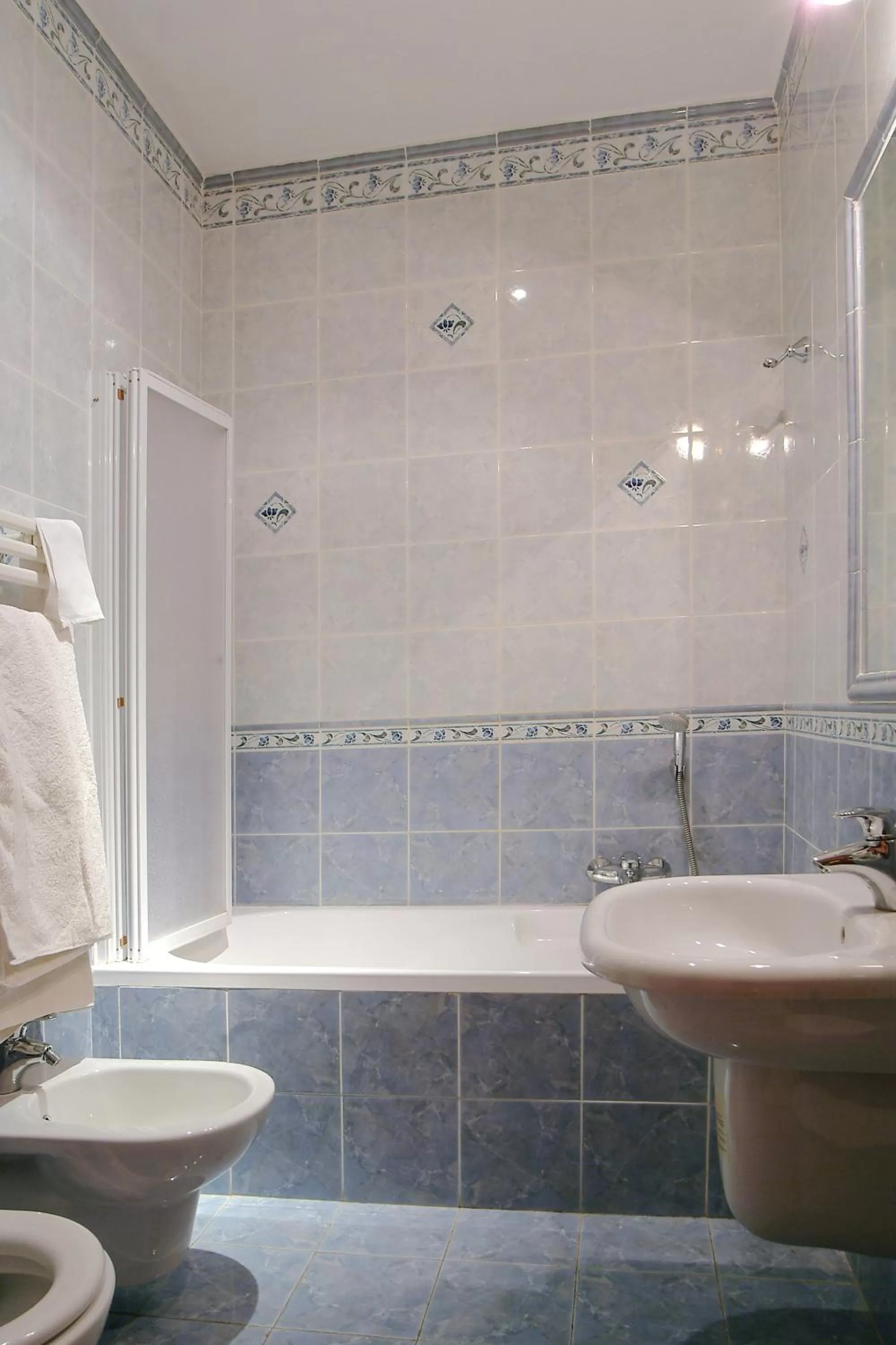 Bathroom in Hotel Meridiana