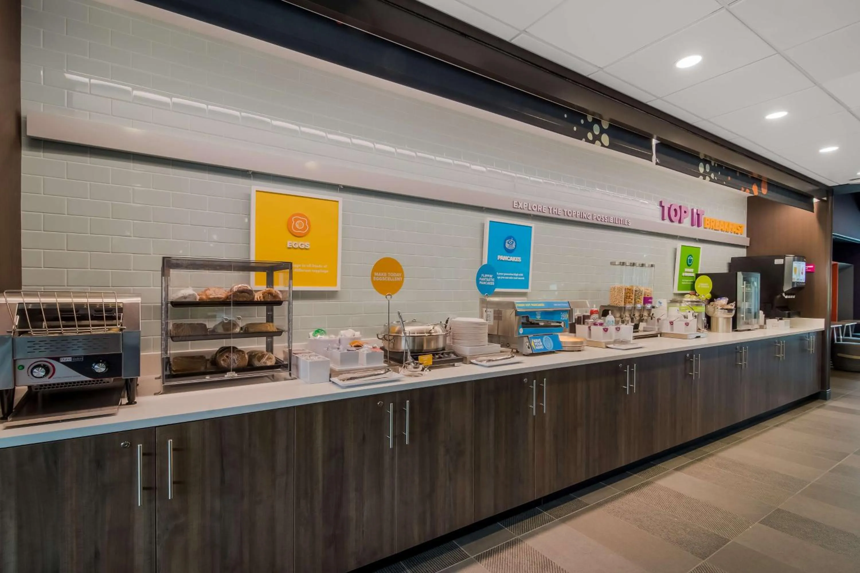 Breakfast in Tru By Hilton Wilson