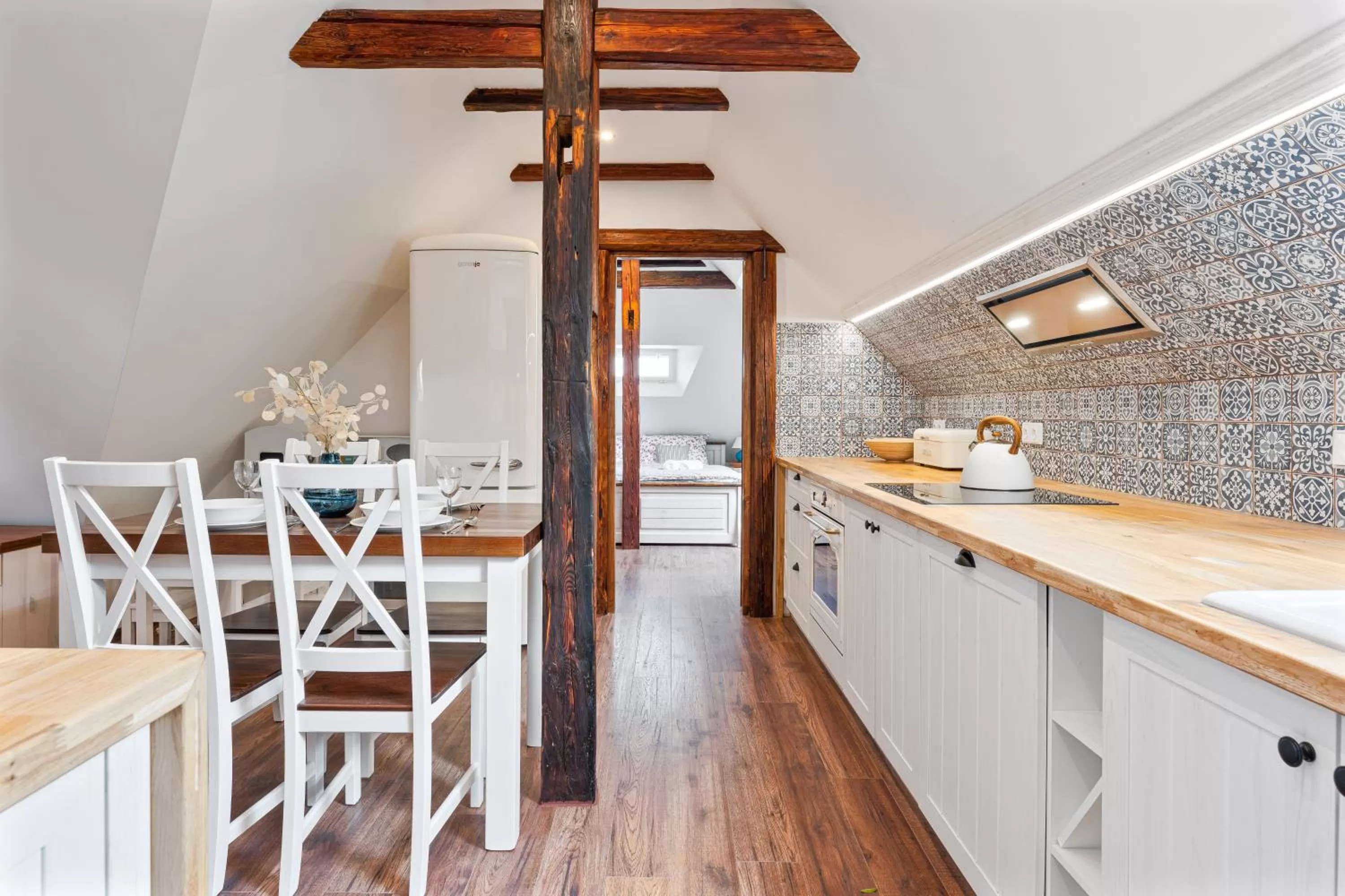 Kitchen/Kitchenette in Villa Libosad