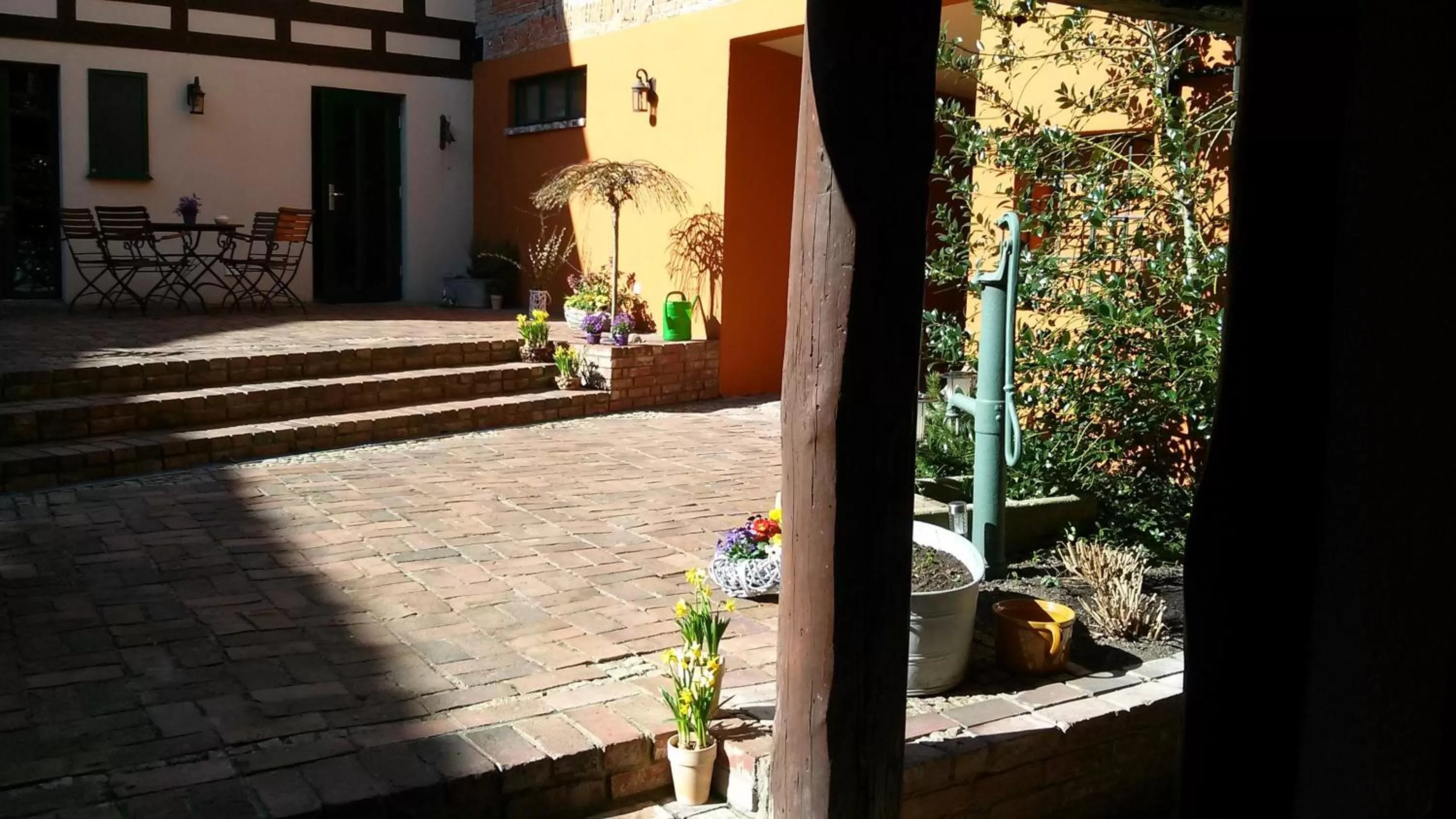 Facade/entrance in Hotel Inselhof