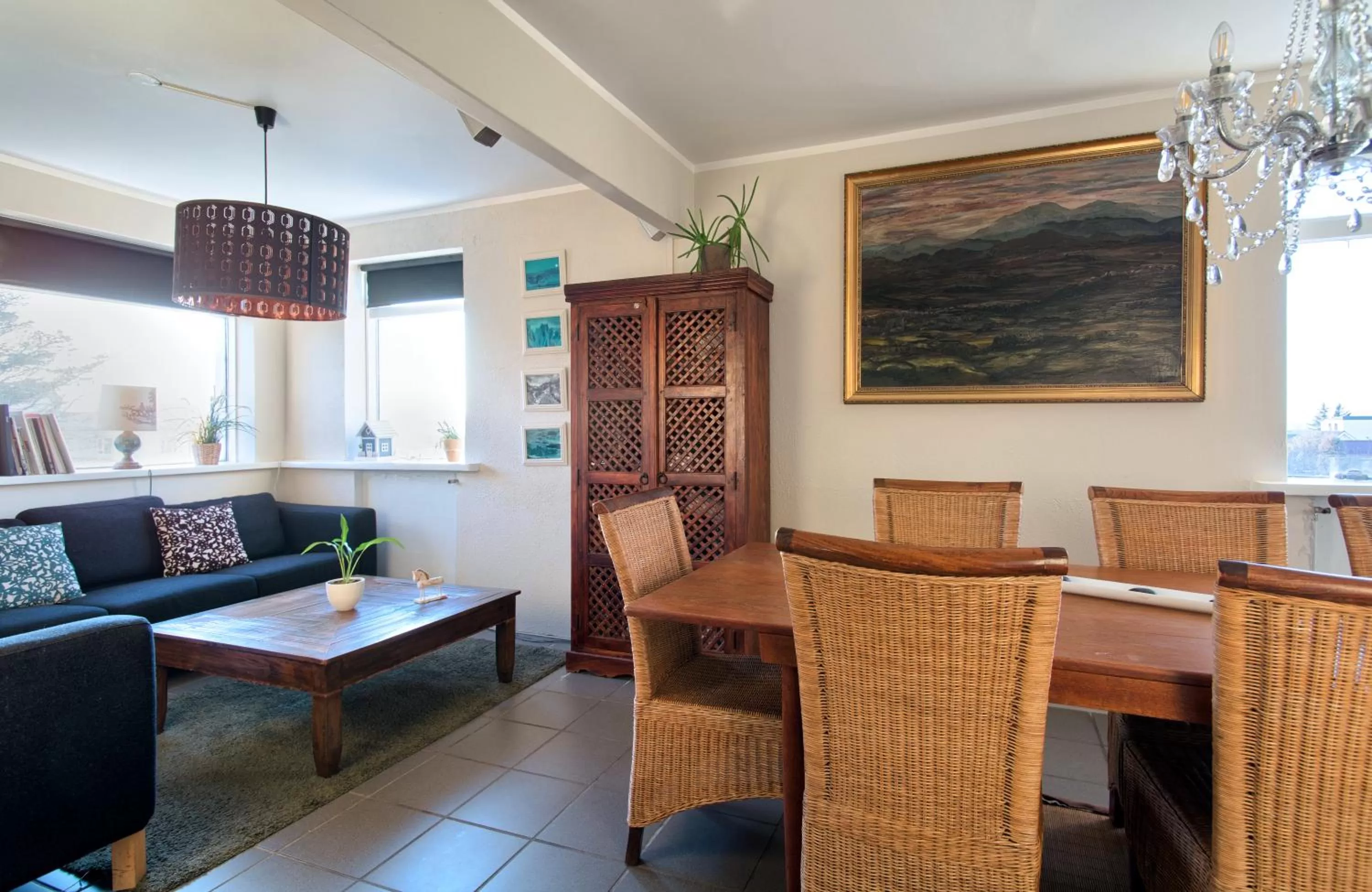 Communal lounge/ TV room, Seating Area in Blue House B&B