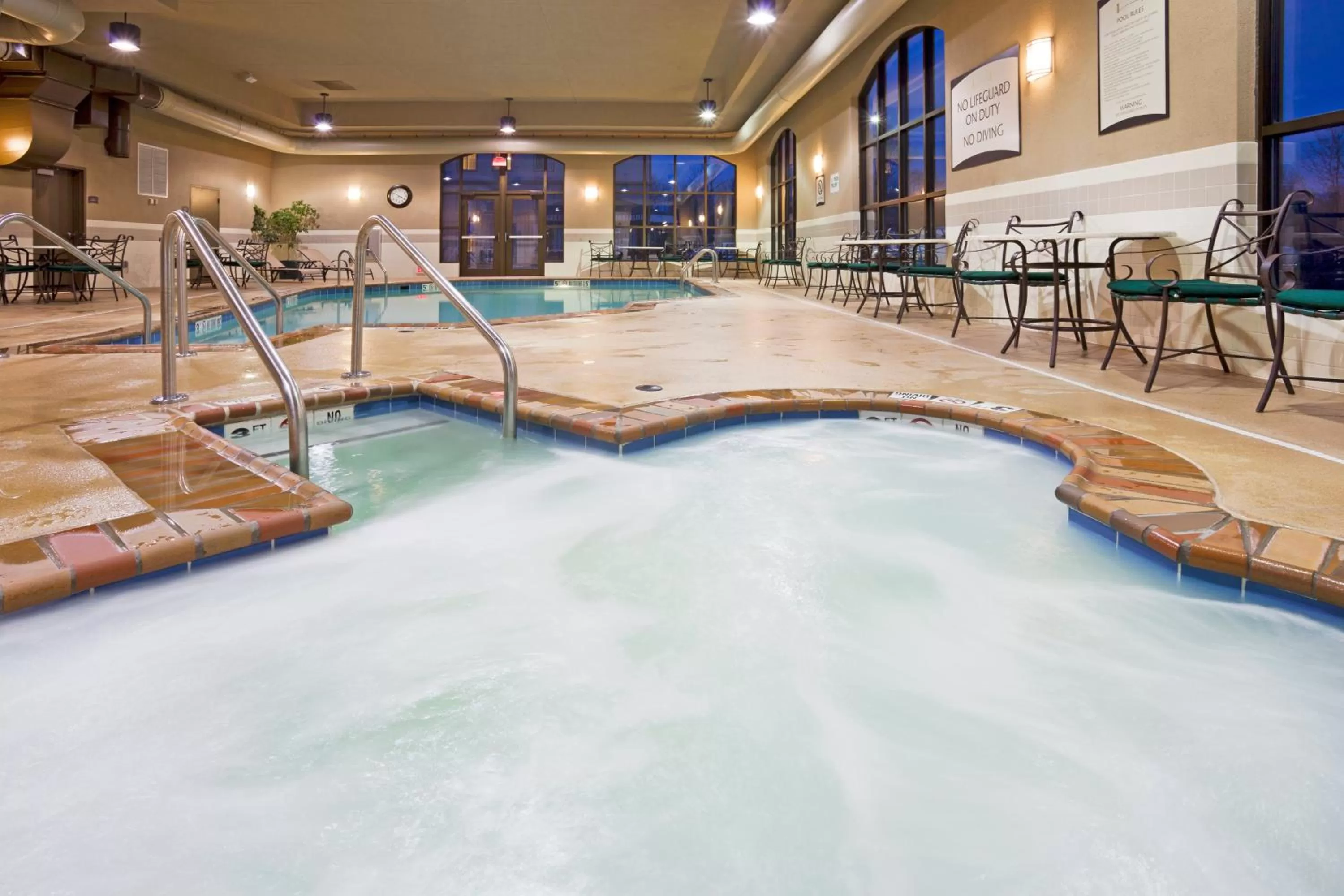 Swimming pool in Staybridge Suites Milwaukee Airport South by IHG