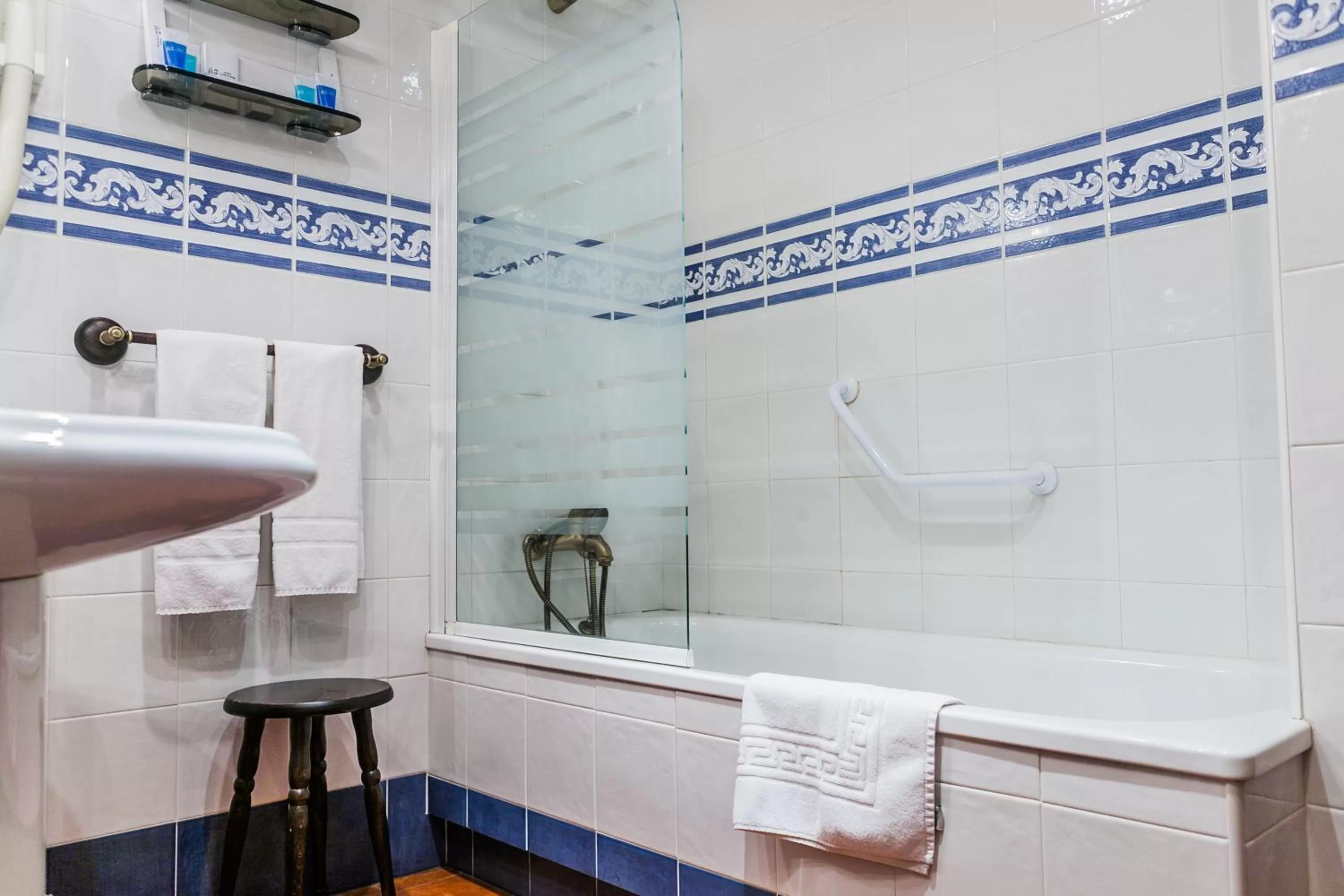 Bathroom in Crisol Conde Rodrigo