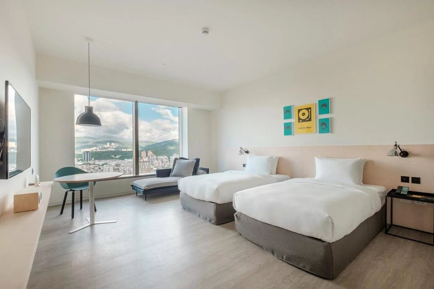 Bed in amba Taipei Songshan