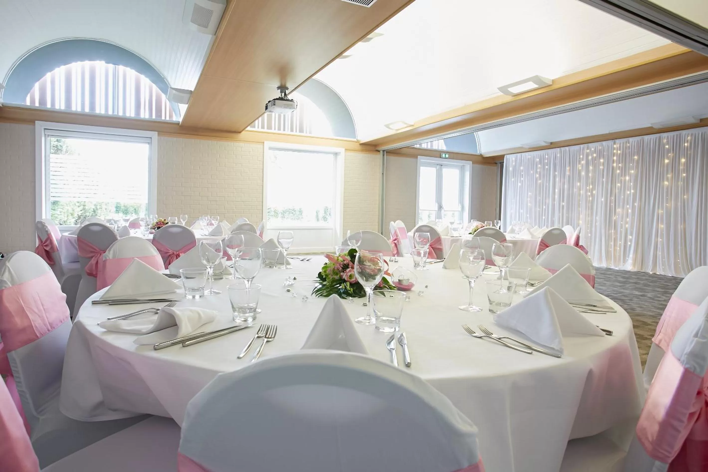 Banquet/Function facilities in Novotel Lens Noyelles