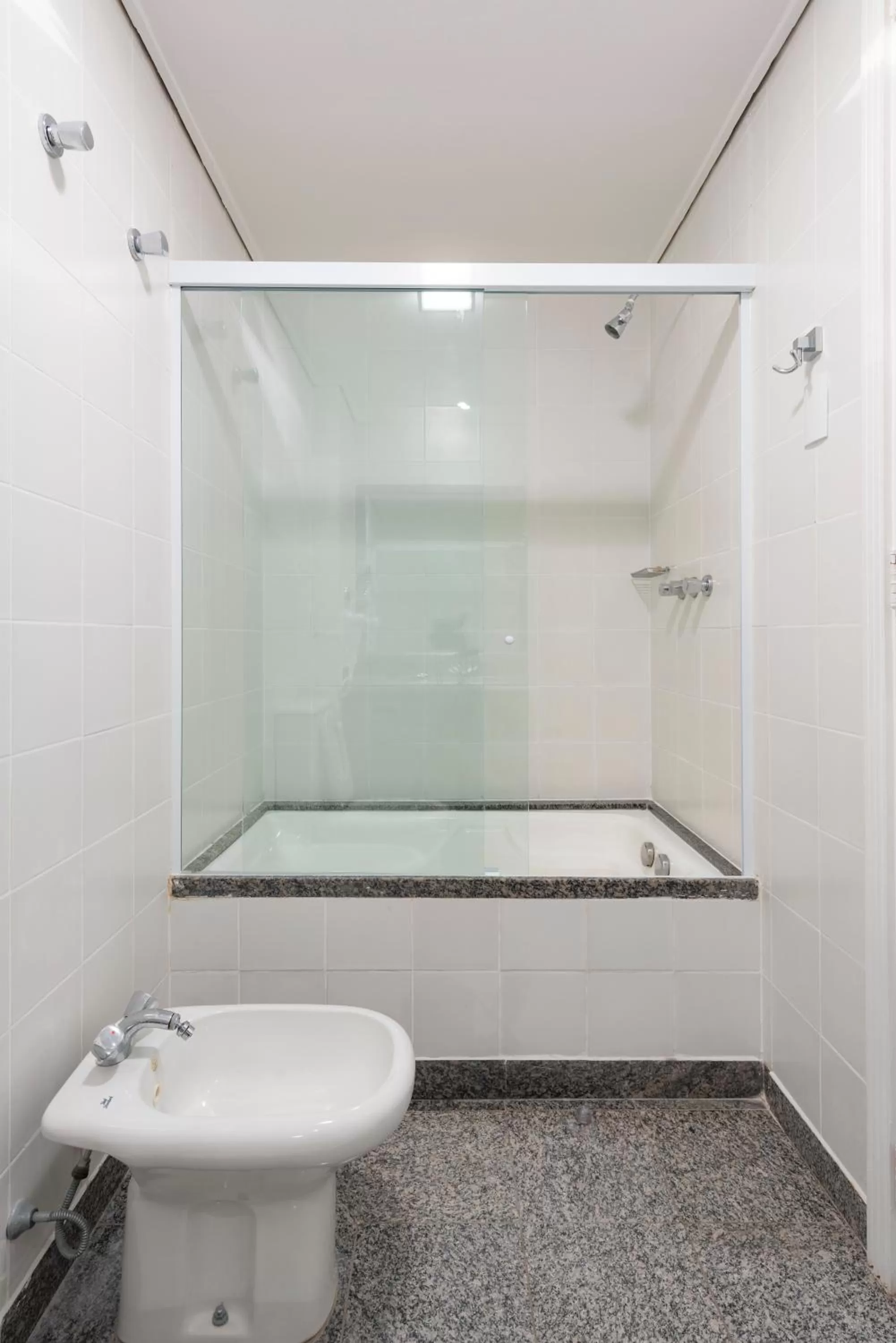 Shower in Monreale Plus Midtown Campinas