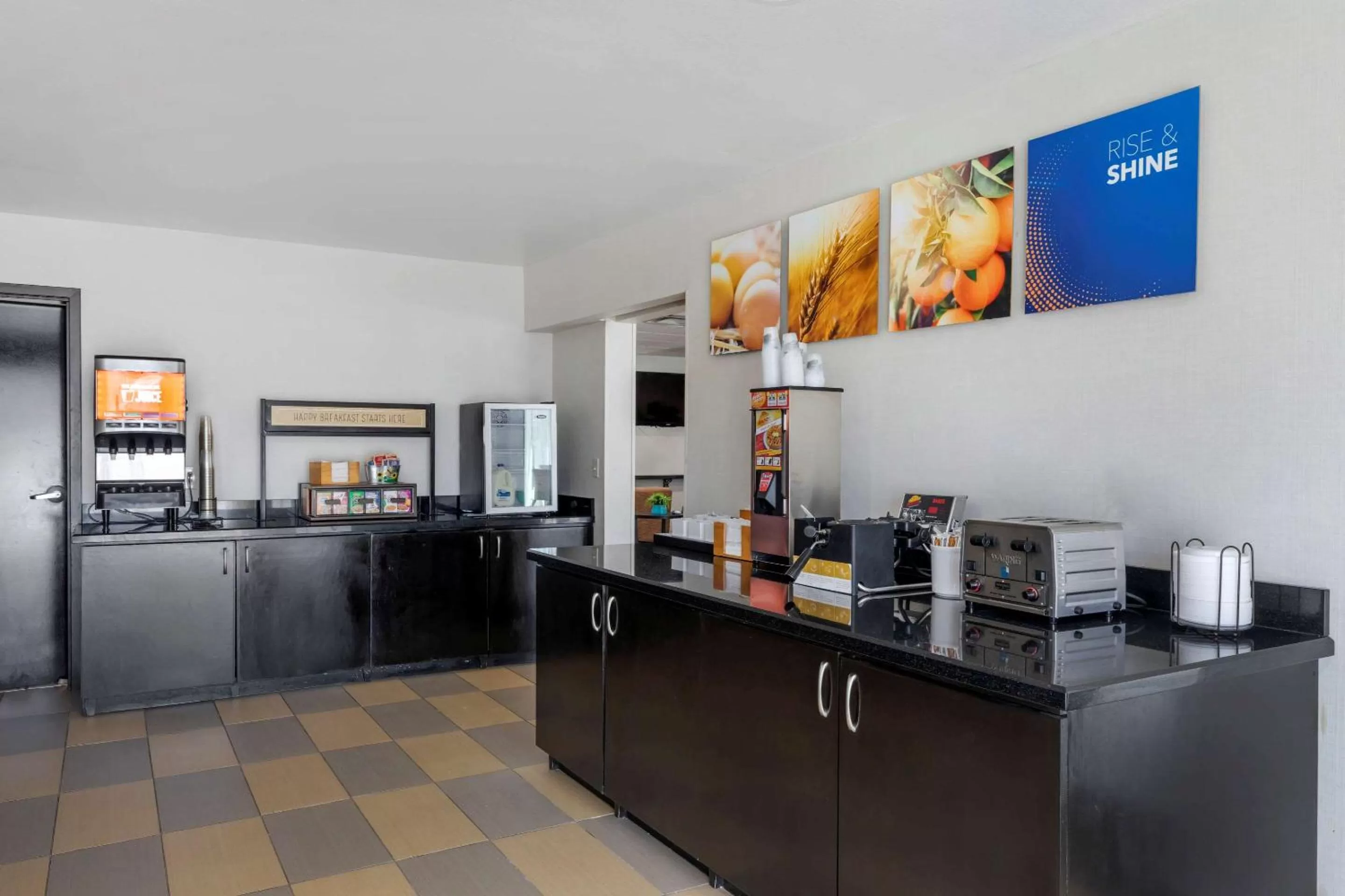 Breakfast in Comfort Inn Sherman