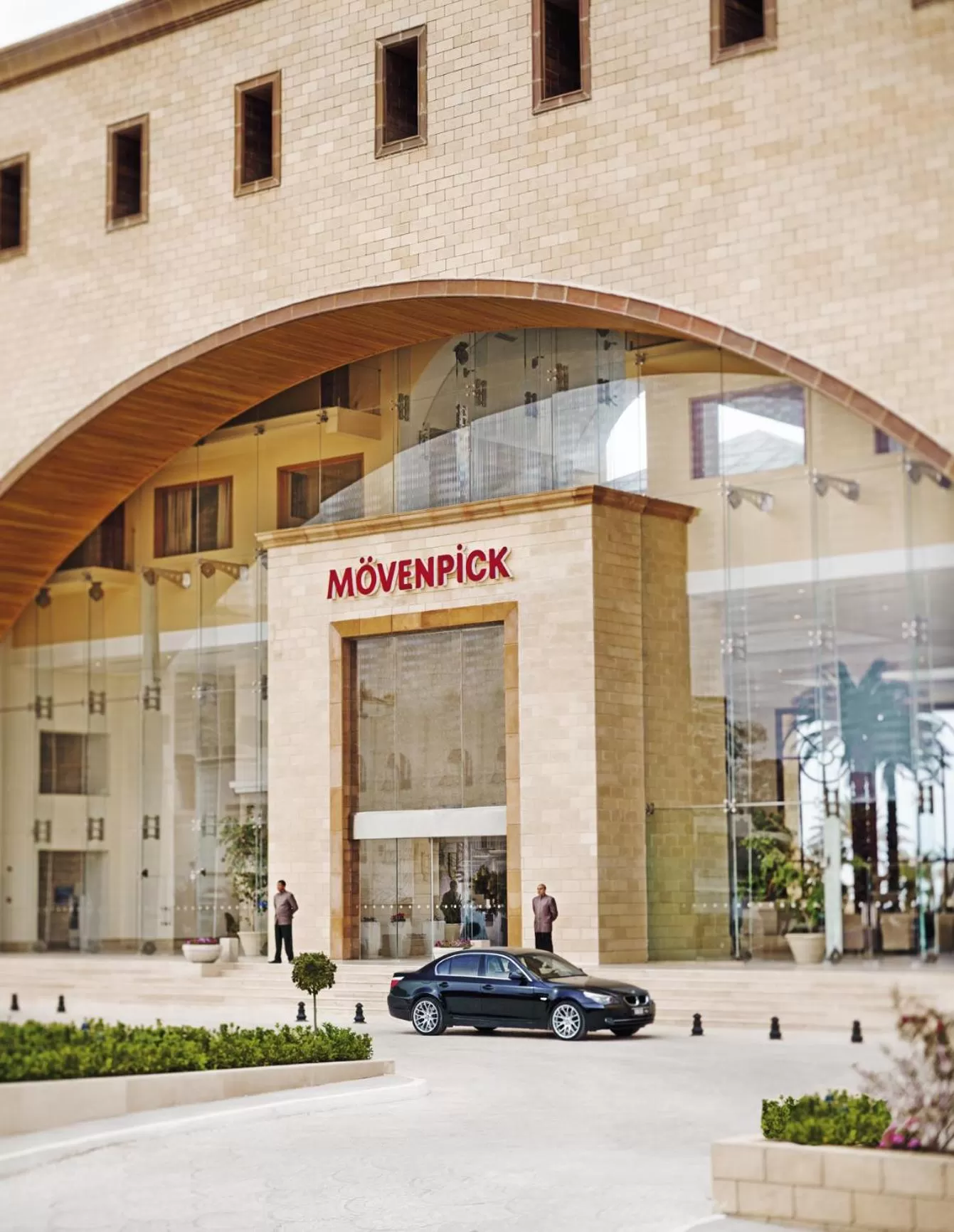 Facade/entrance in Mövenpick Resort & Marine Spa Sousse