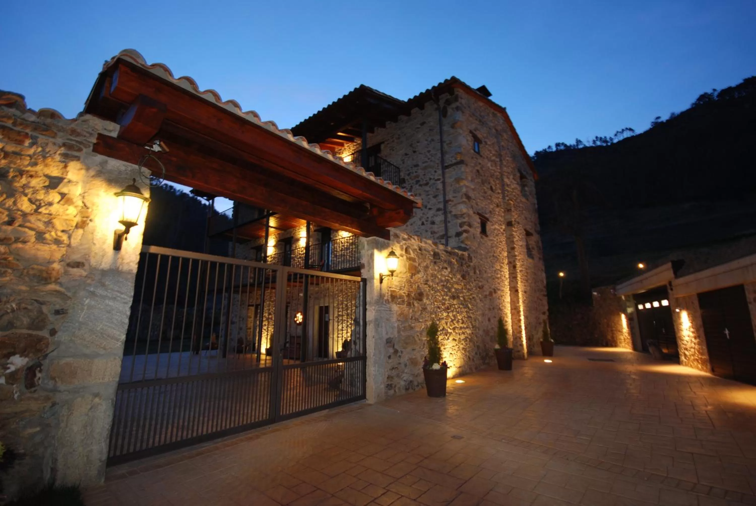 Property building in La Casassa de Ribes