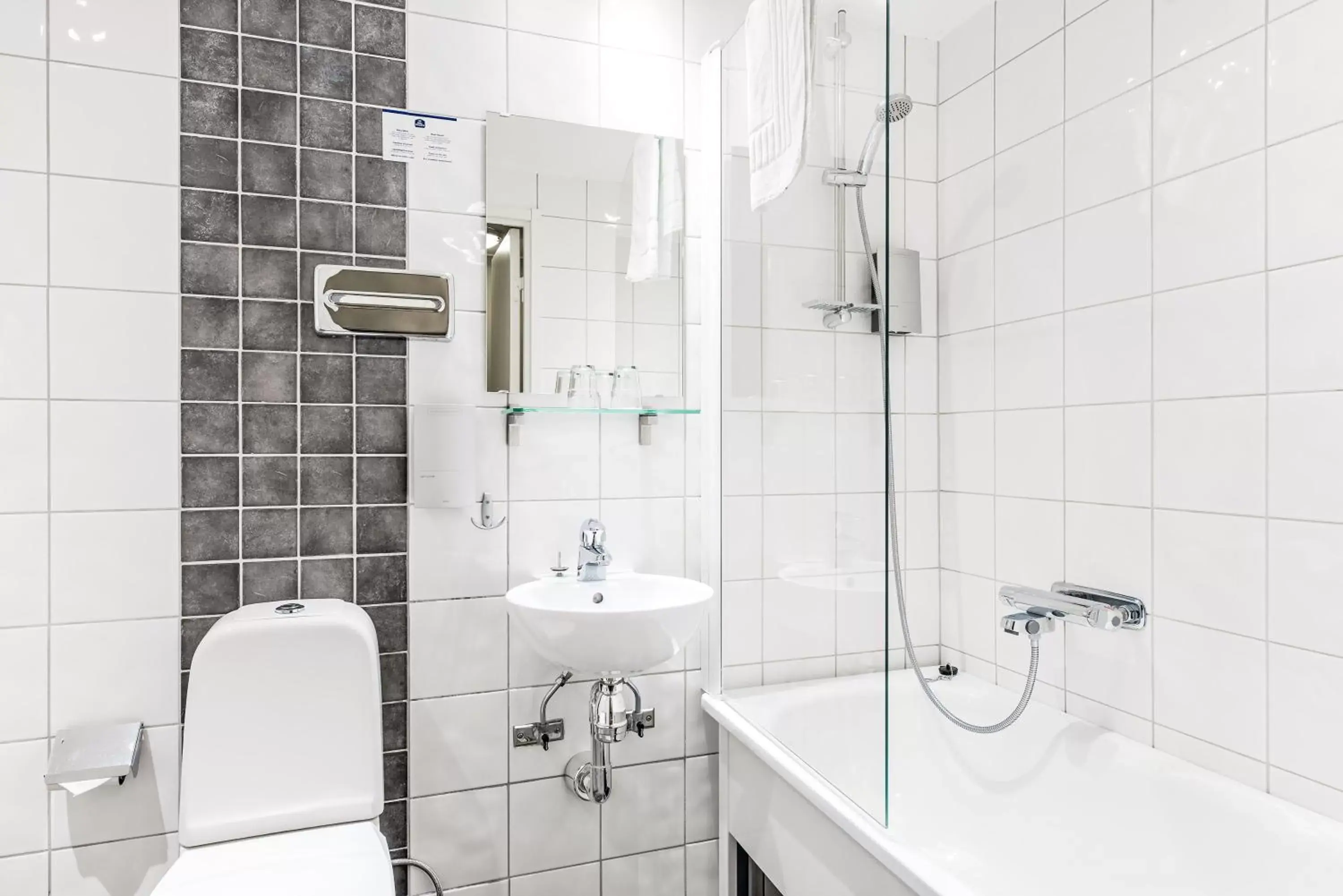 Family Double Room in Comfort Hotel Linköping City Family Double Room in Comfort Hotel Linköping City