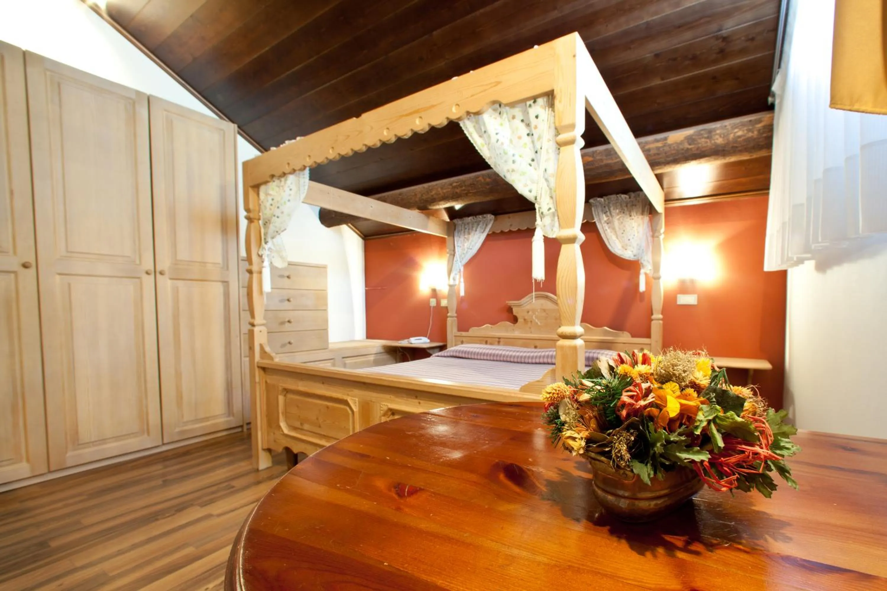 Bed in Hotel Baita Clementi