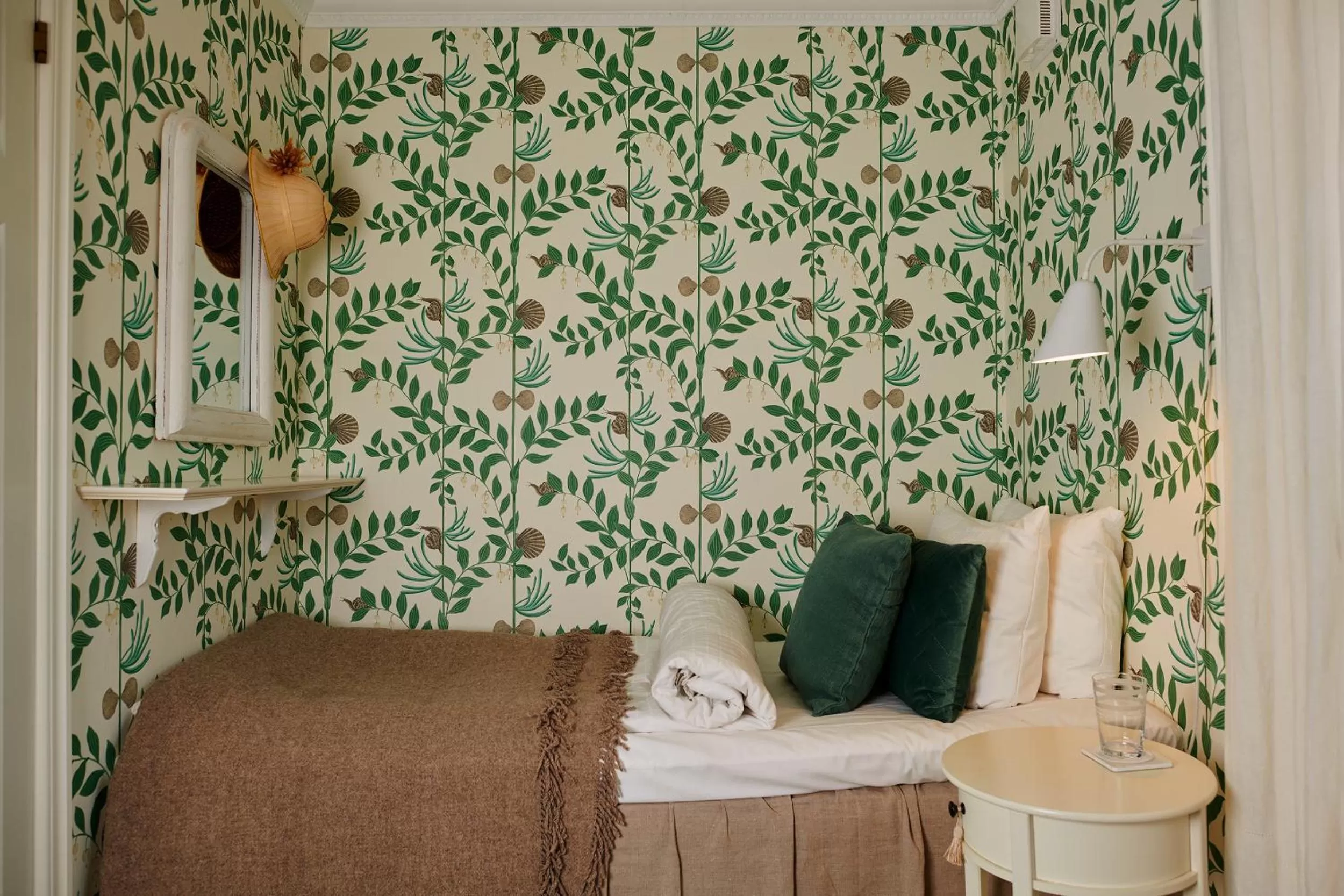 Bed in Hotell Bäckagården