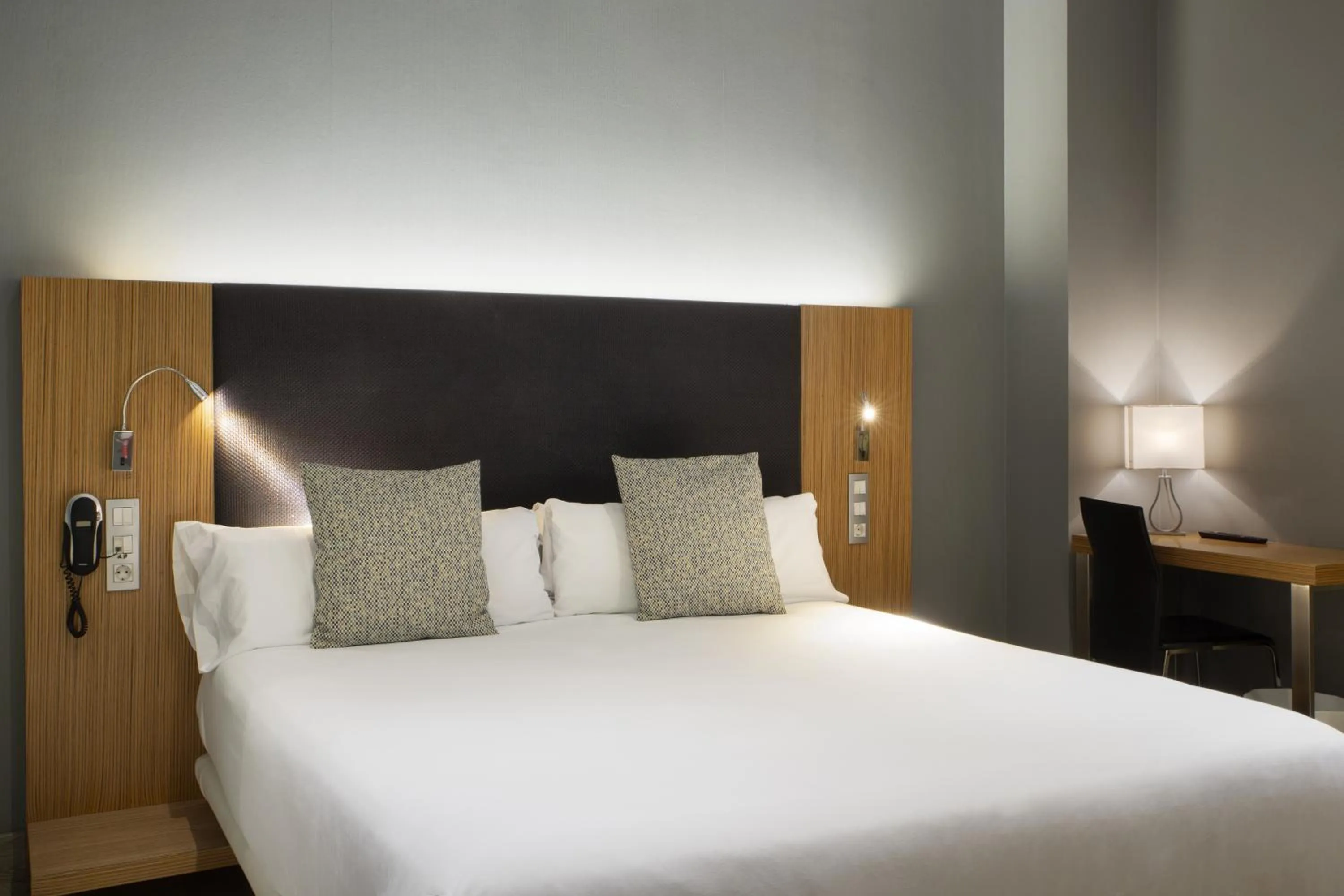 Bed in Petit Palace Tres Cruces