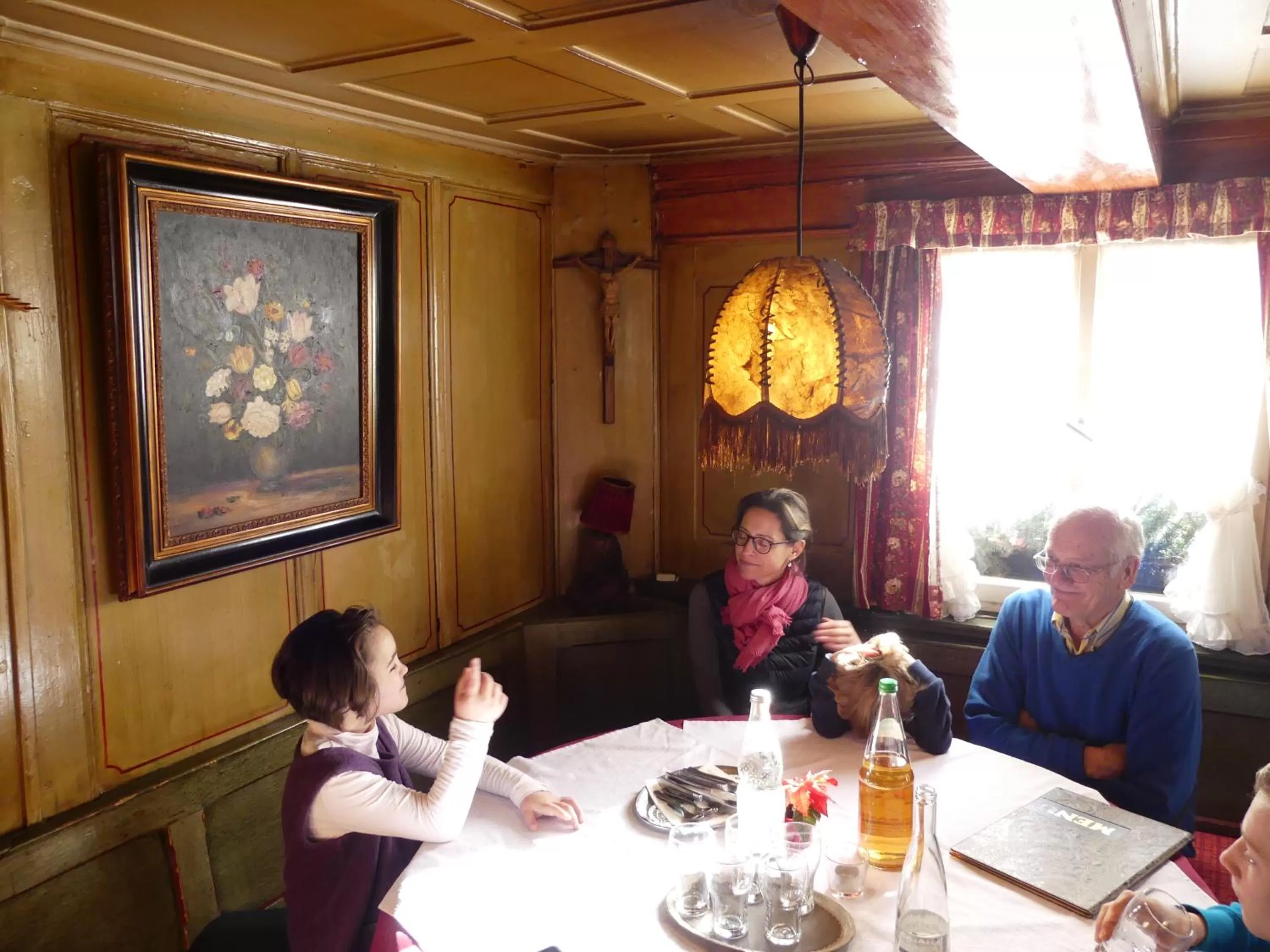 Restaurant/places to eat in Hotel Maien