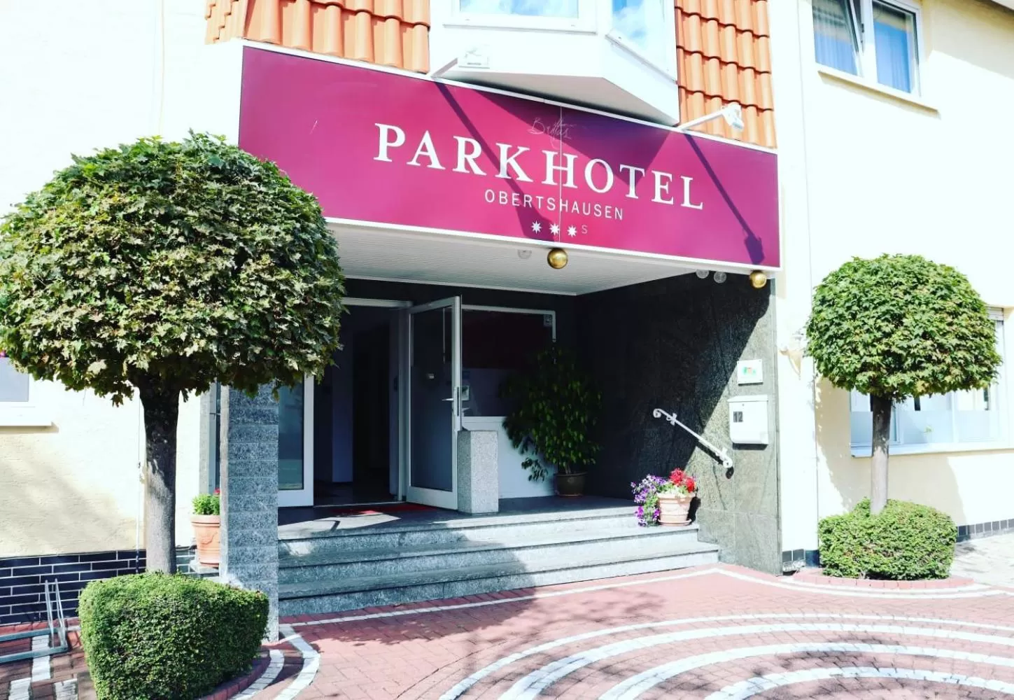 Property building in Parkhotel Obertshausen