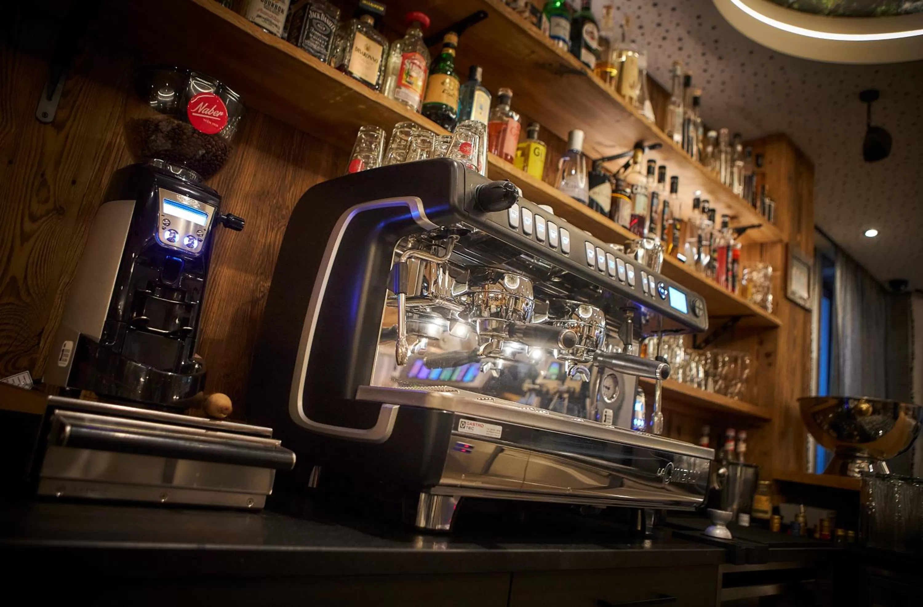 Lounge or bar in Hotel Astrid - Ski In - Ski Out