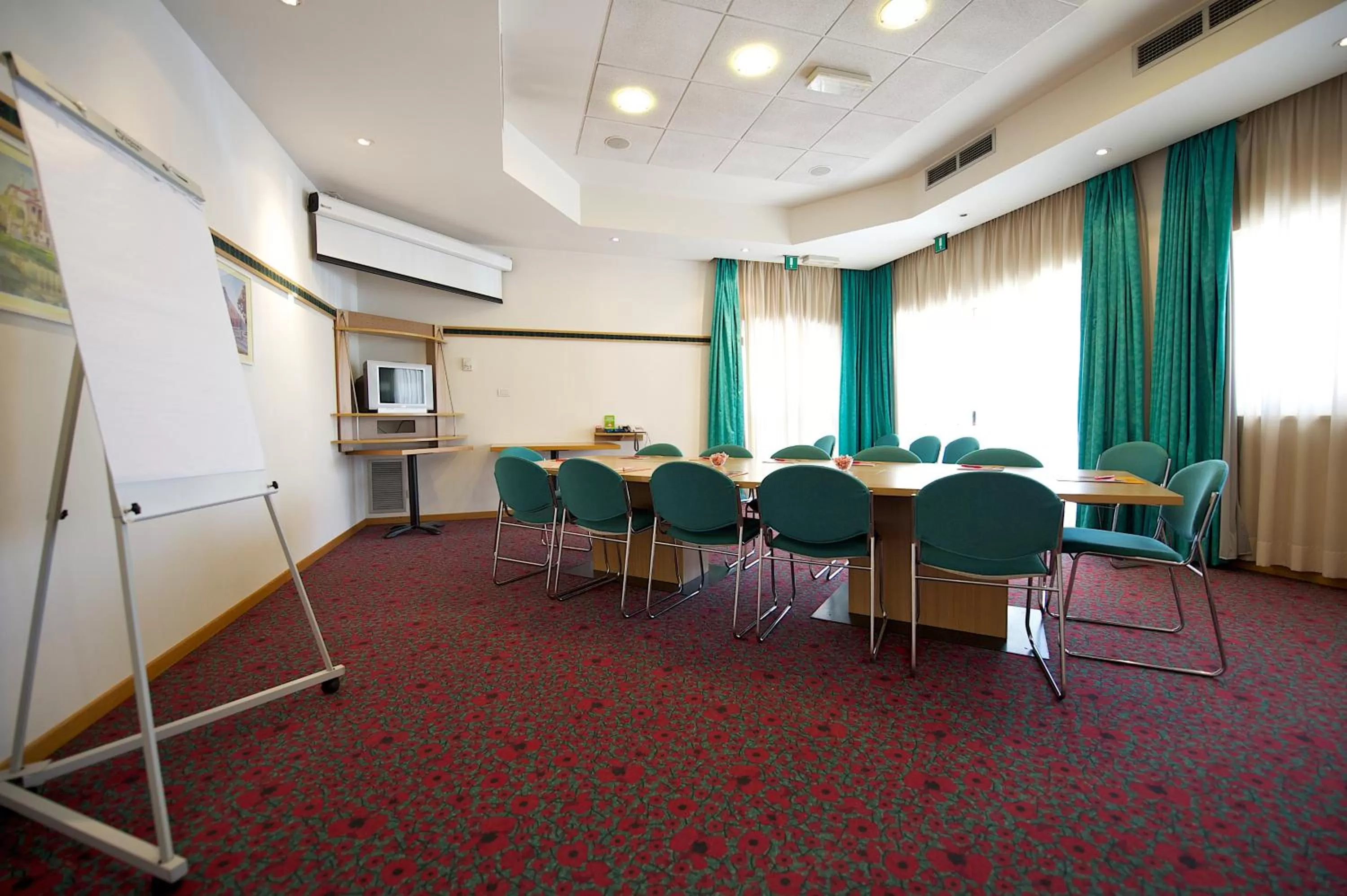 Business facilities in Hotel Ibis Firenze Nord Aeroporto