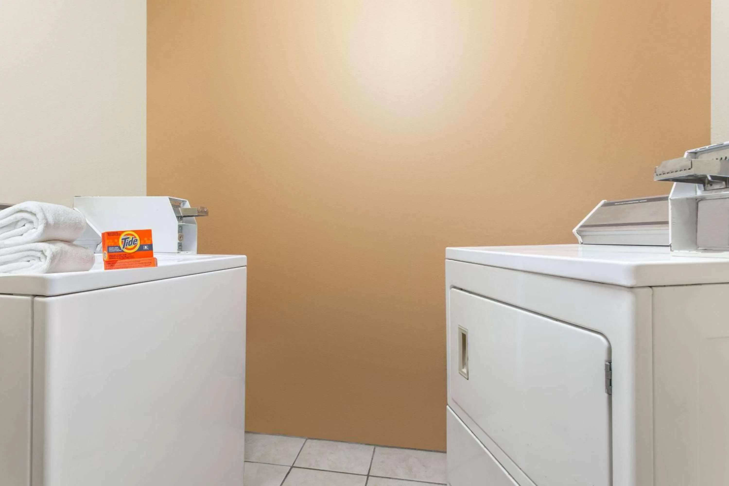 Other in Days Inn by Wyndham Orange