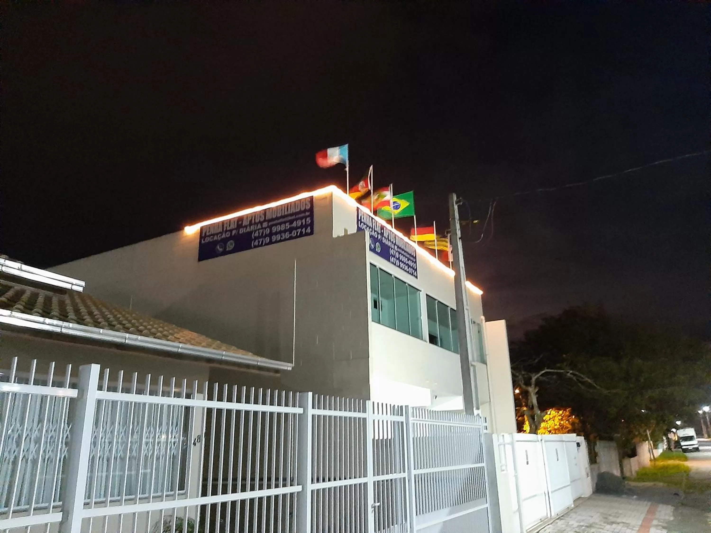 Property building in PENHAFLAT, STUDIO COMPLÉTO, C GARAGEM , A 700 m do parque e 120 m da praia