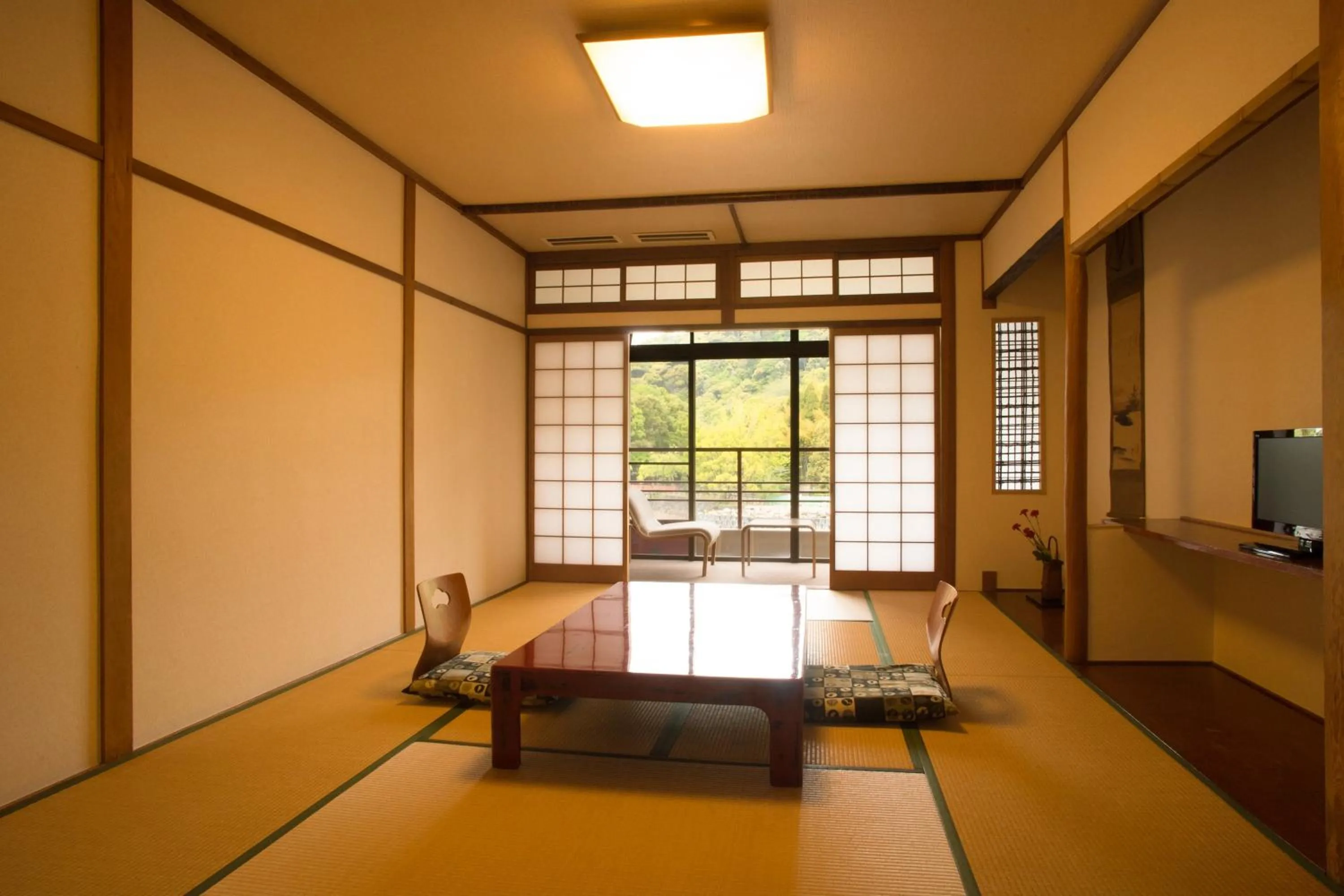 Photo of the whole room in Hanayashiki Ukifune-en