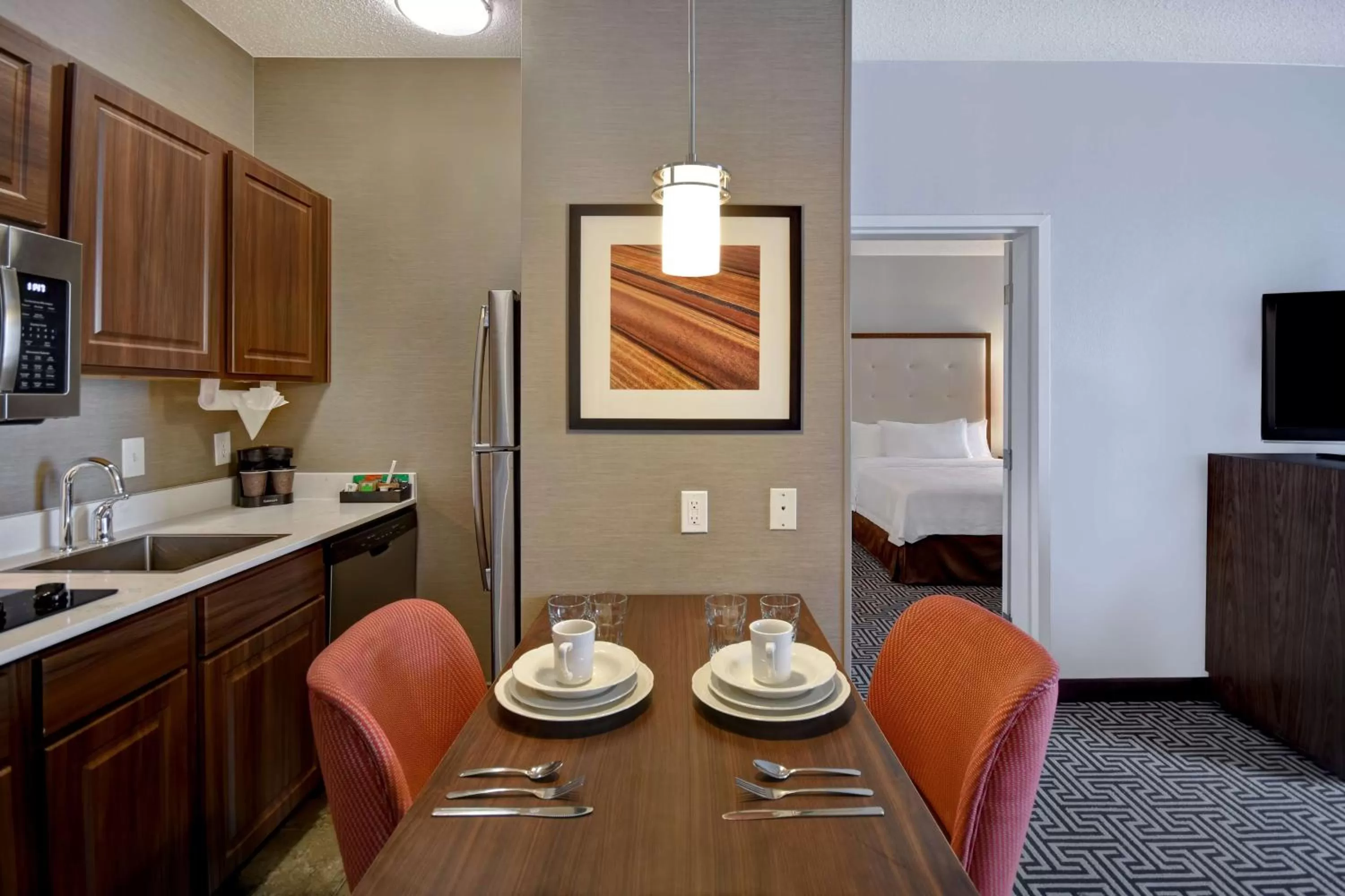 Kitchen or kitchenette in Homewood Suites By Hilton HOU Intercontinental Airport