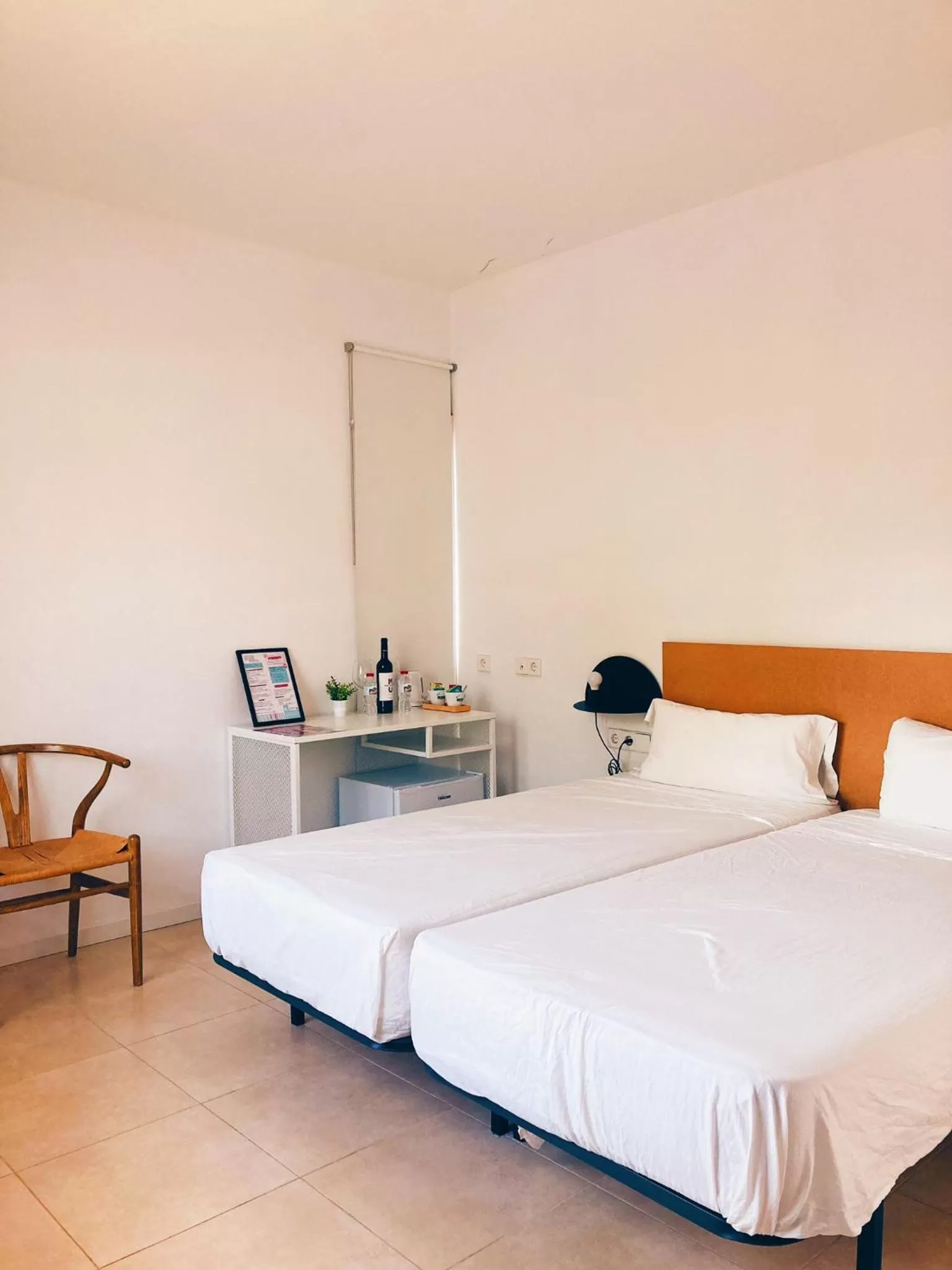 Bed in Sitges Beach Hostal