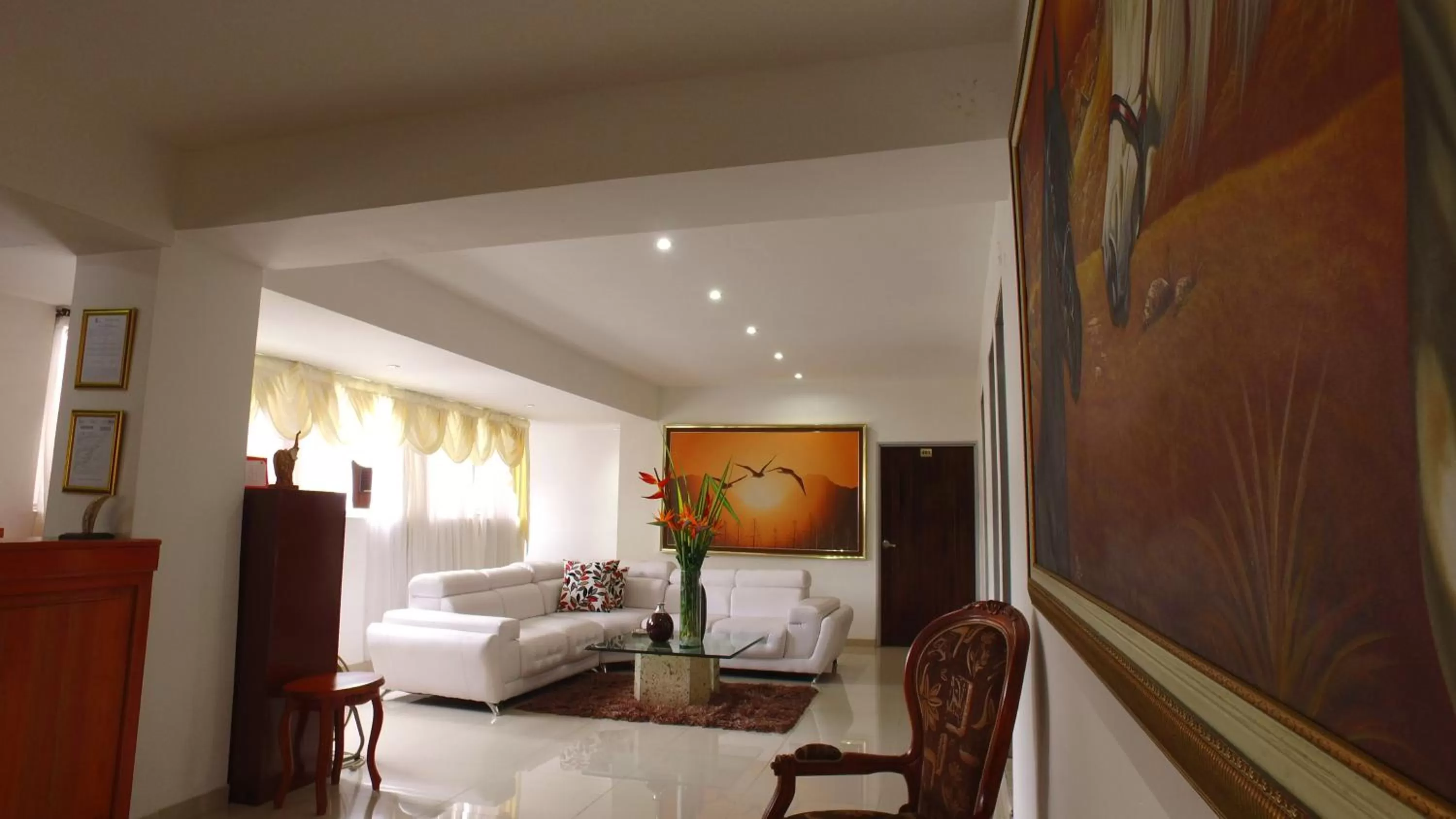 Decorative detail, Bed in Hotel Cafe Plaza