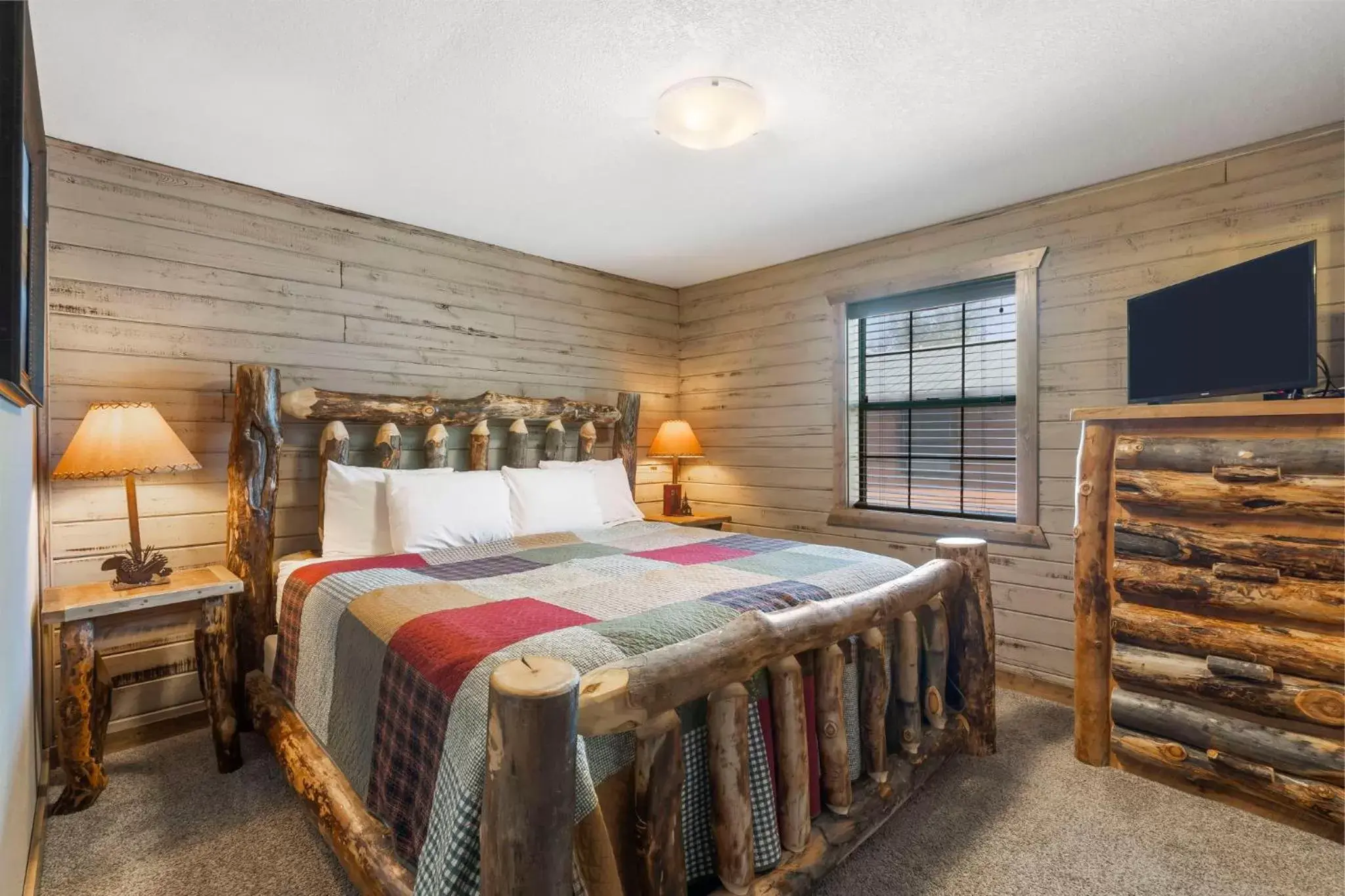 Two-Bedroom House in Table Rock Resorts at Indian Point Two-Bedroom House in Table Rock Resorts at Indian Point