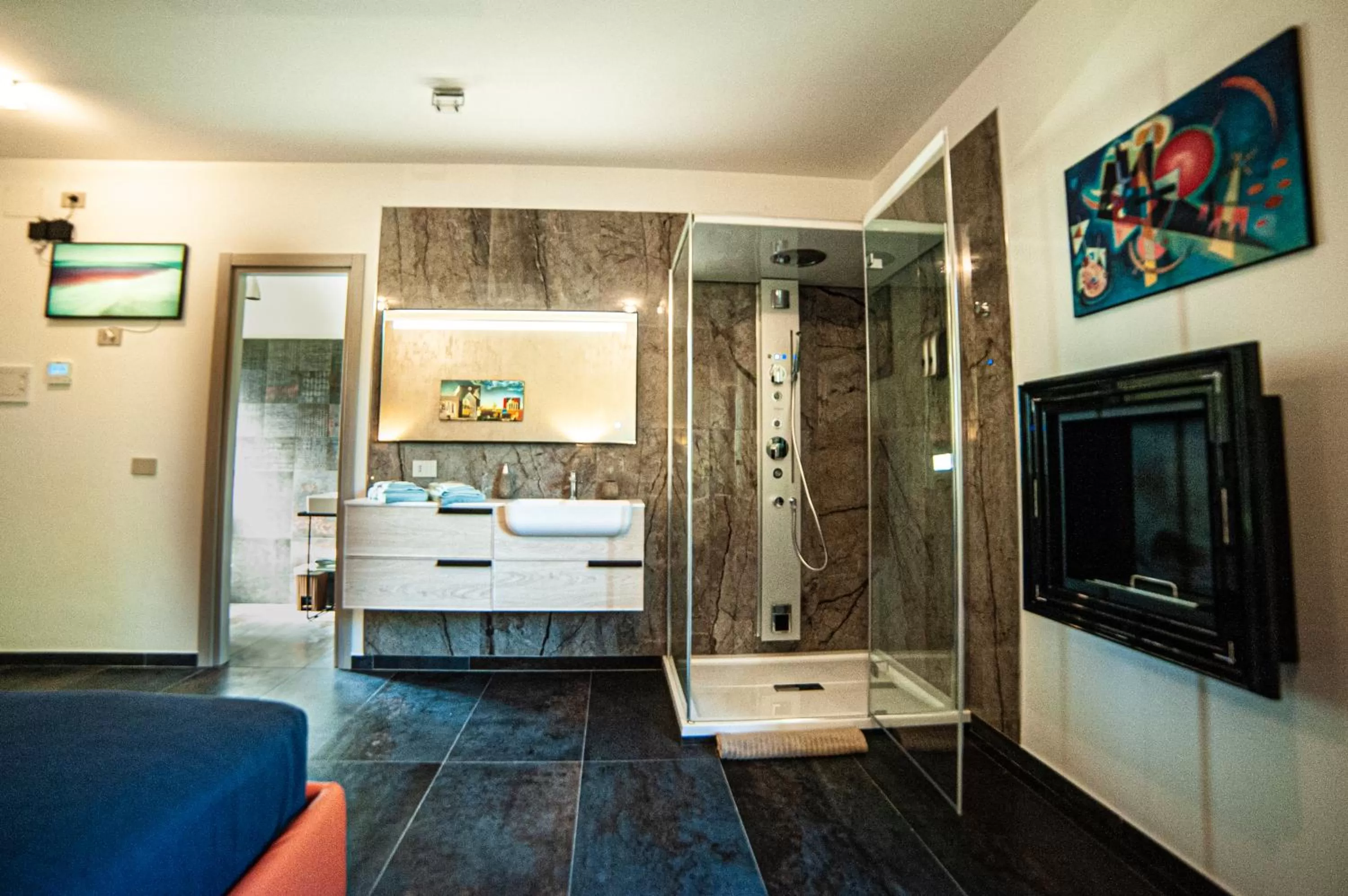 Sauna, Bathroom in Terre Etrusche Guest House